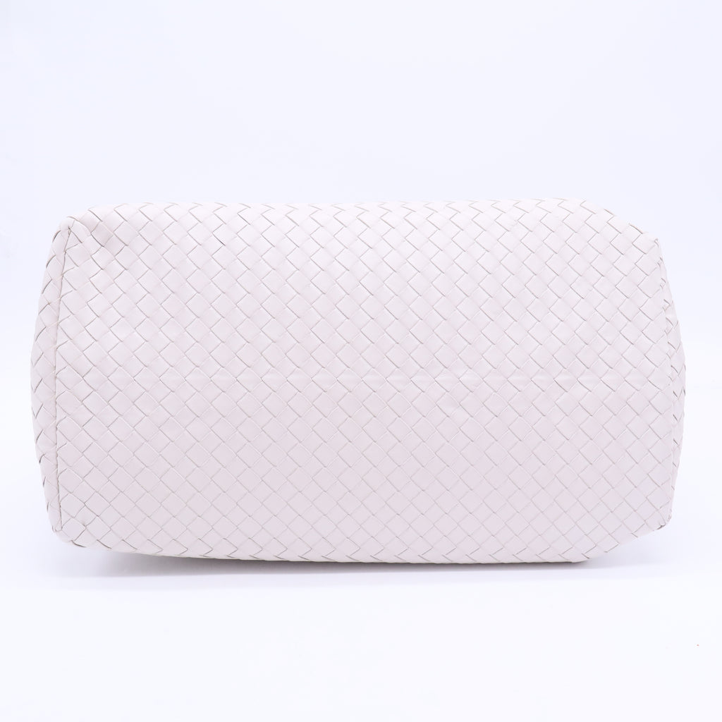 Roma Tote Off White Bag Locker has the key B20109