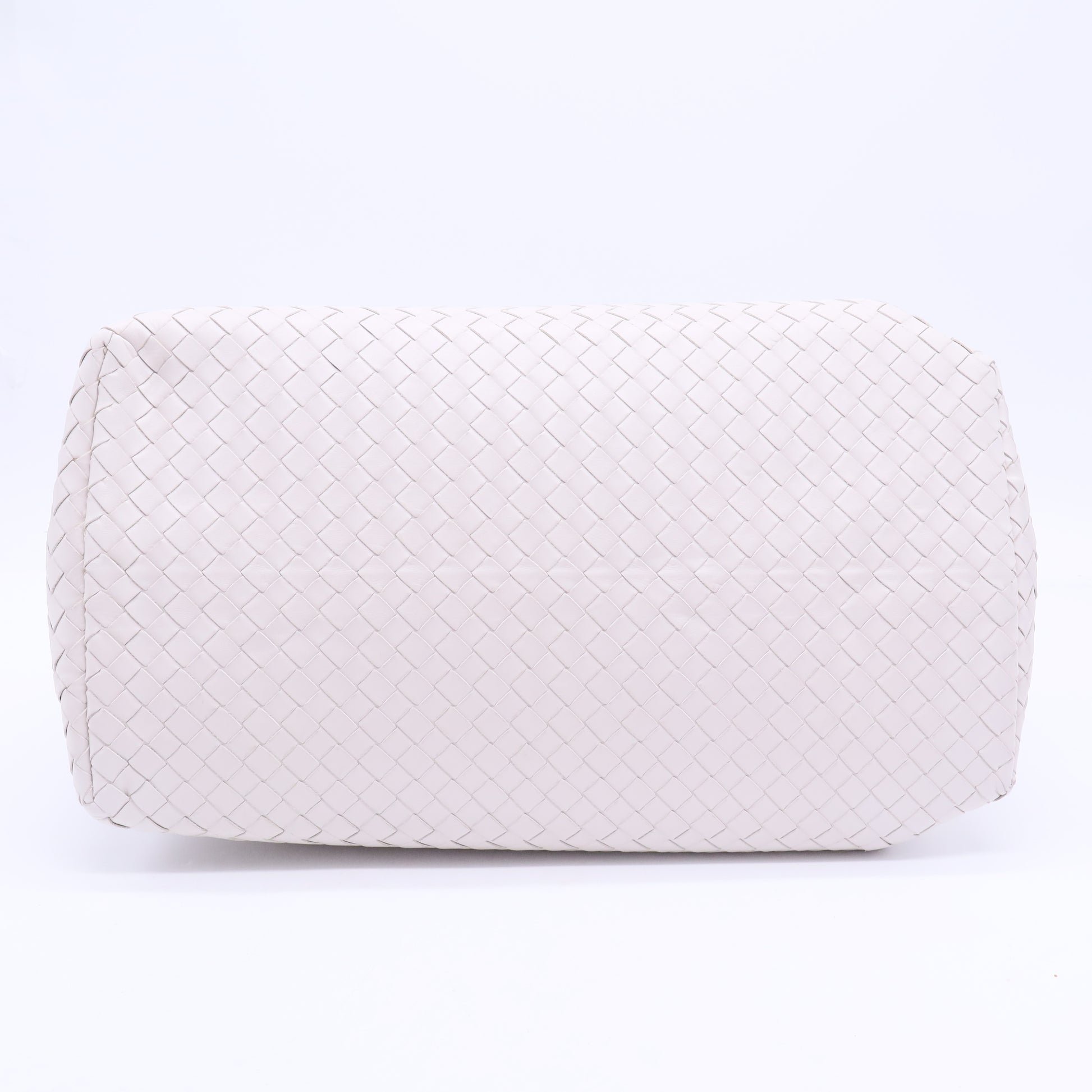 Roma Tote Off White Bag Locker has the key B20109
