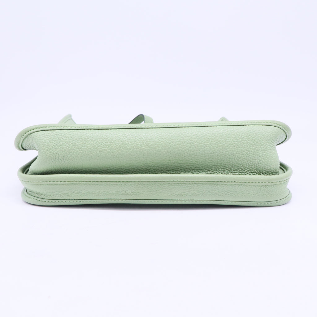 Taurillon Maurice Evelyne TPM Vert Criquet B20684