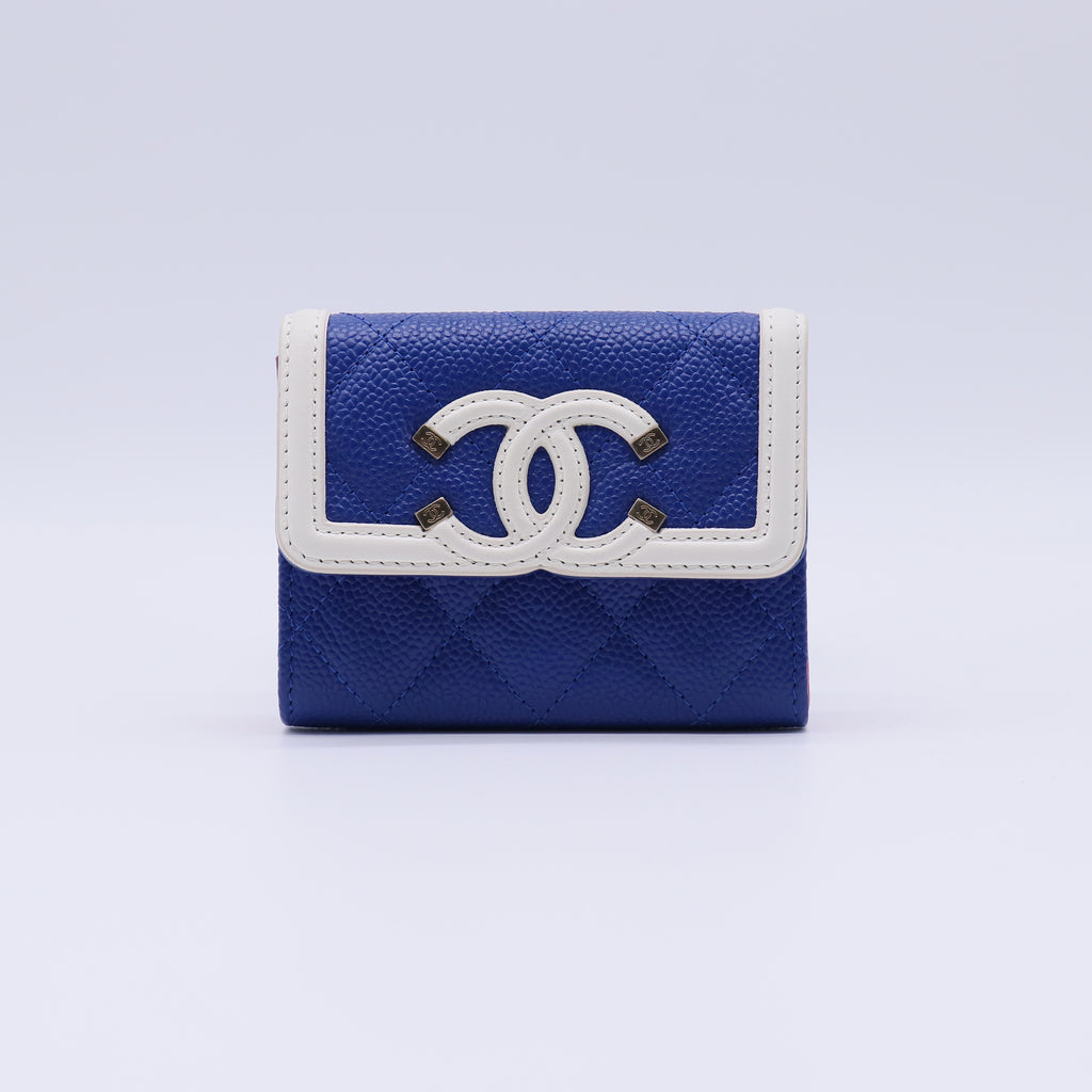 Chanel CC Filigree Caviar Small Trifold Wallet Blue/White W21373