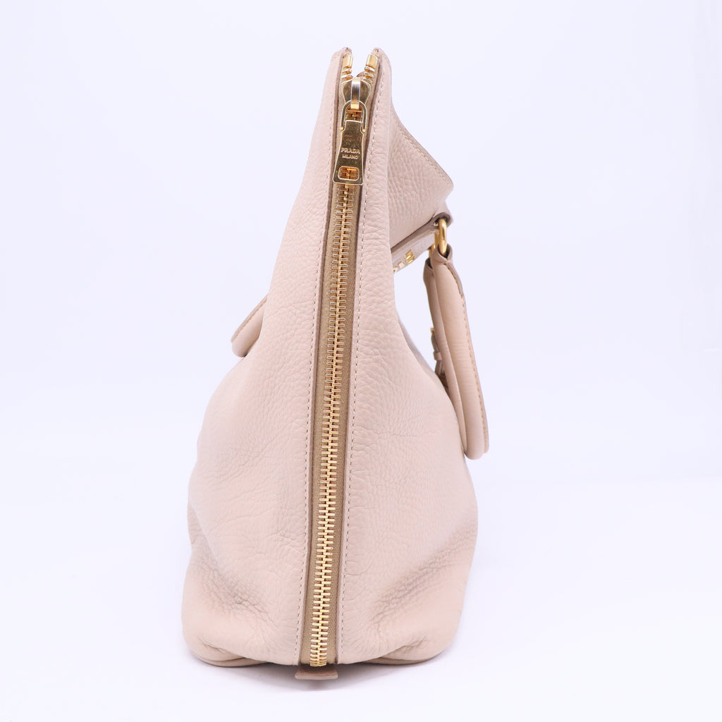 Beige Vitello Daino Leather Side Zip Tote B20742