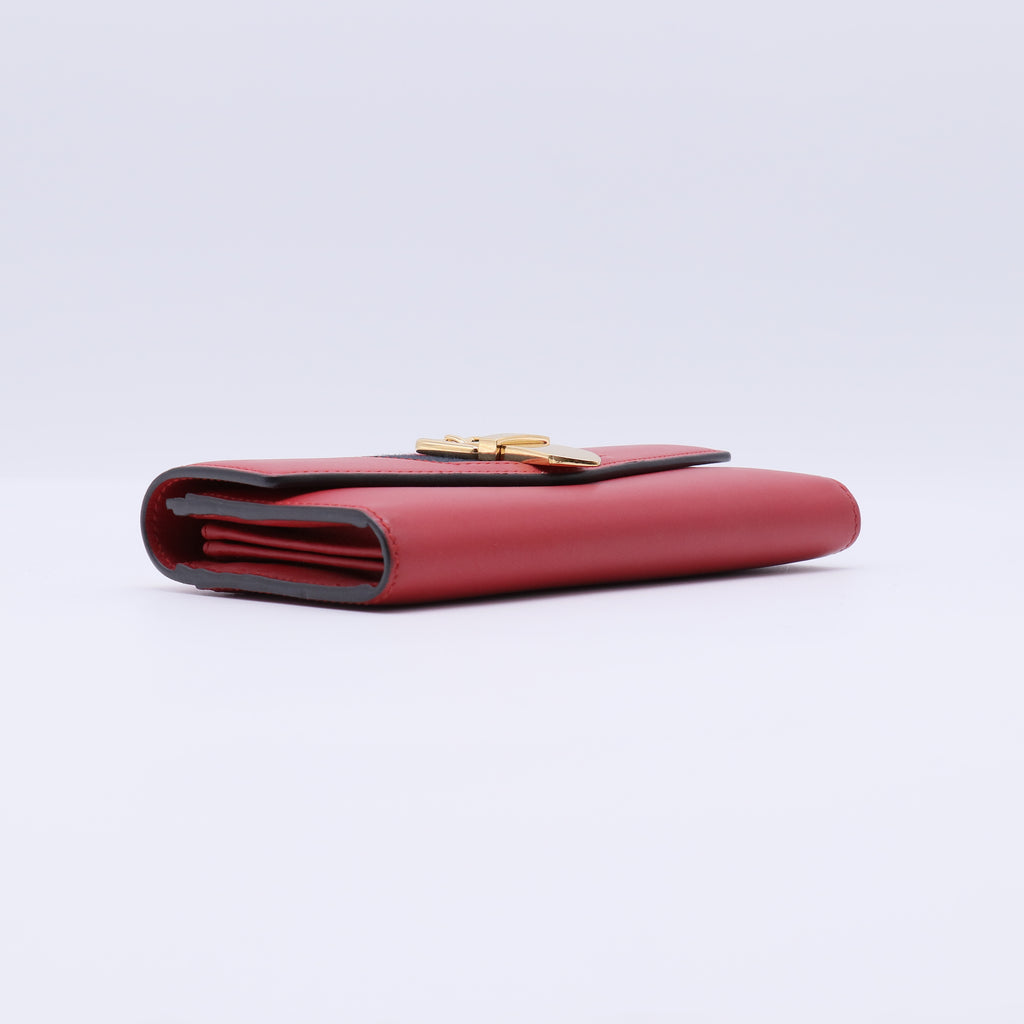 Gucci Sylvie Leather Continental Wallet W21457