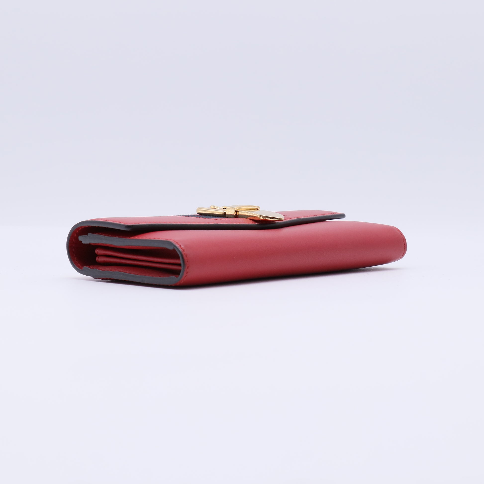 Gucci Sylvie Leather Continental Wallet W21457