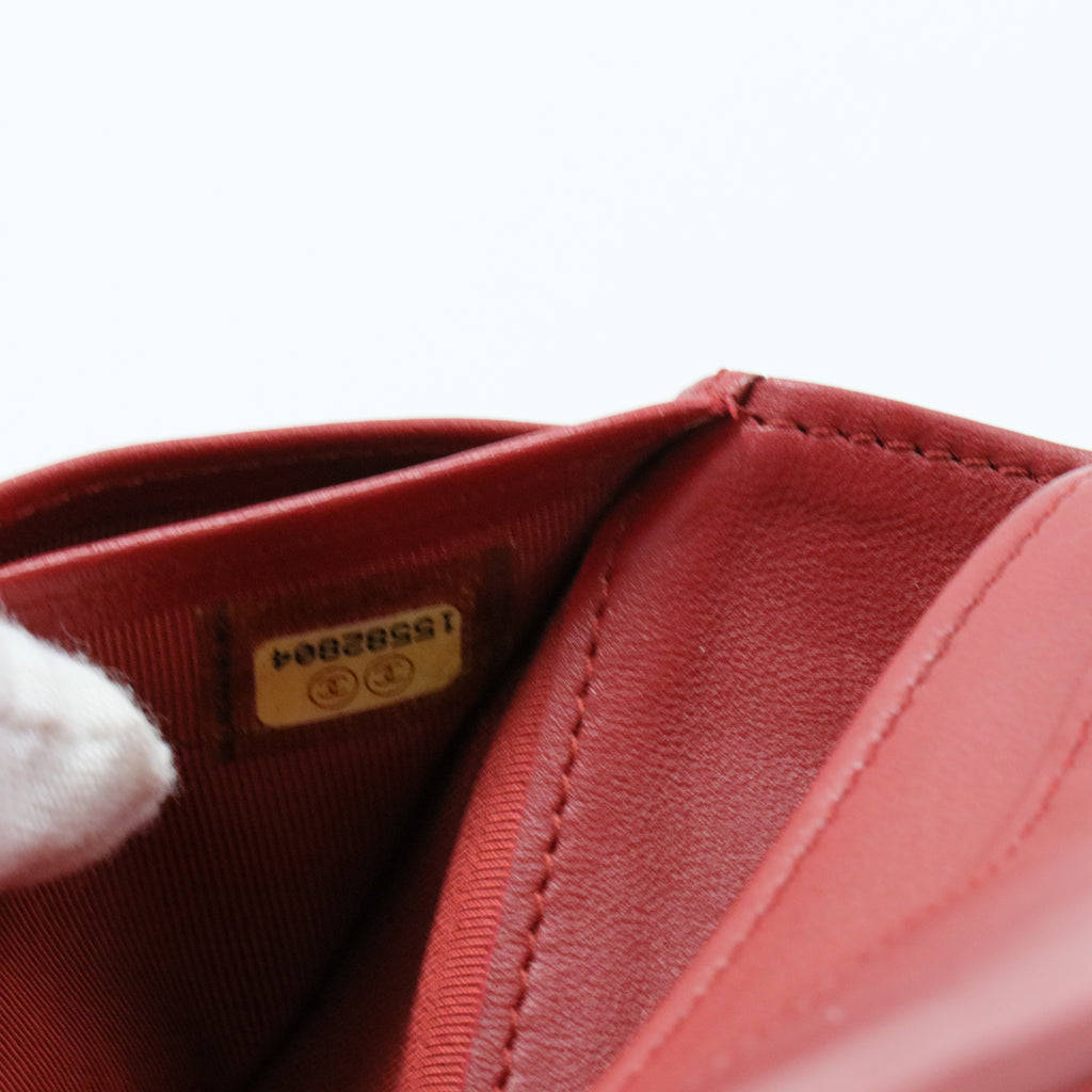 Classic Bi Fold Wallet in Red