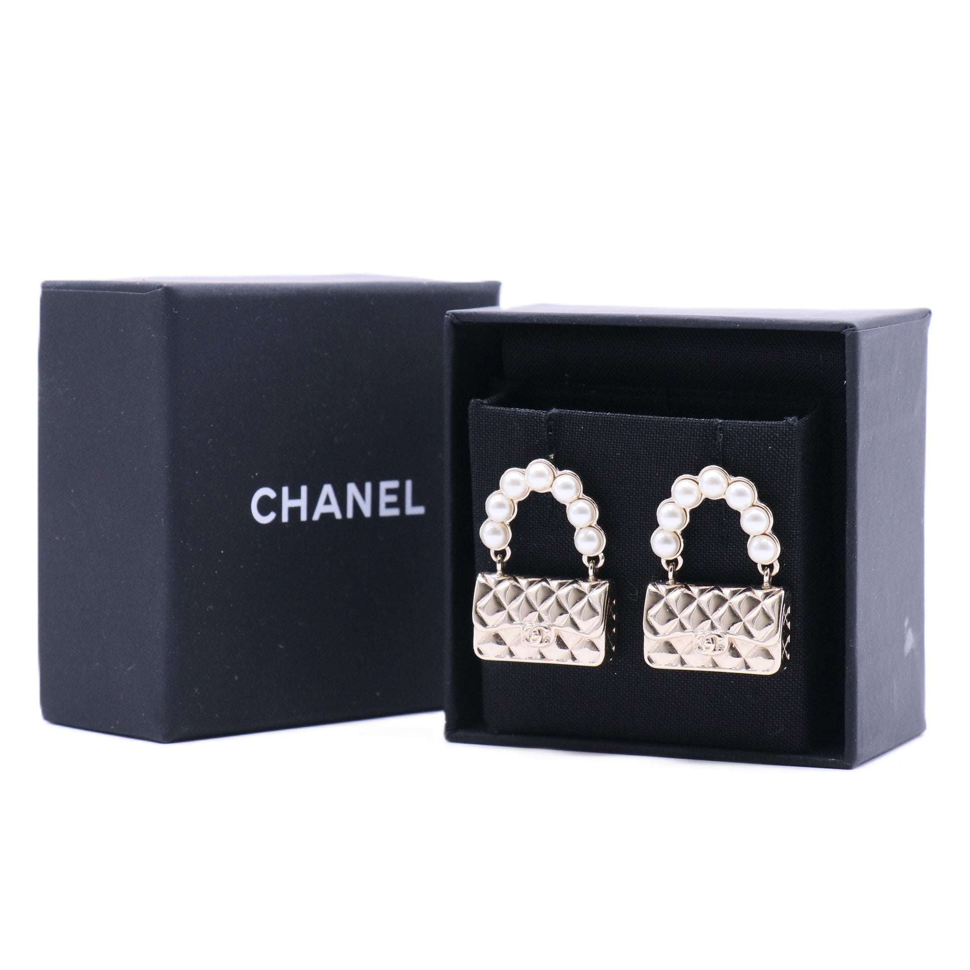 Pearl Quilted CC Flap Bag Earrings Gold twins