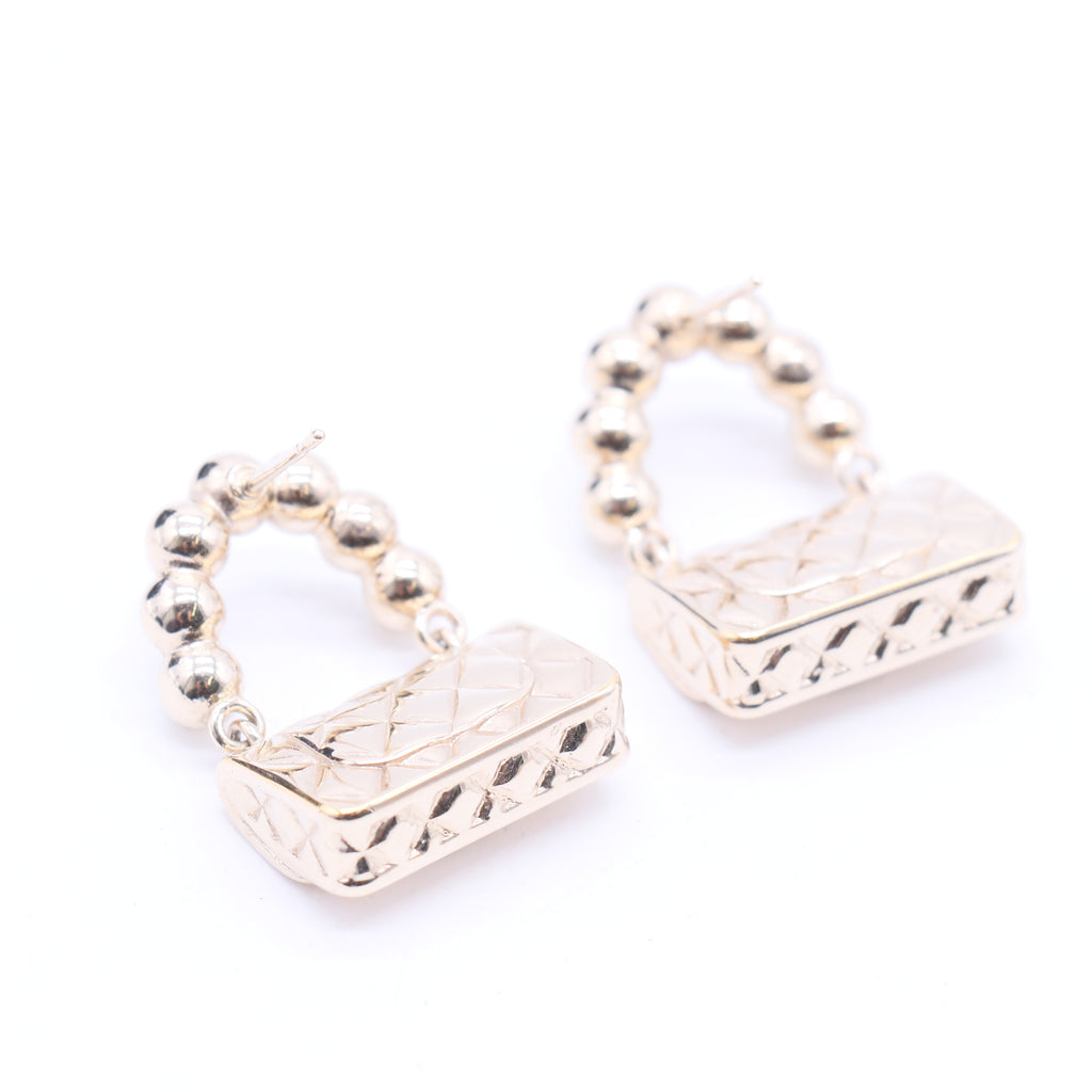 Pearl Quilted CC Flap Bag Earrings Gold twins
