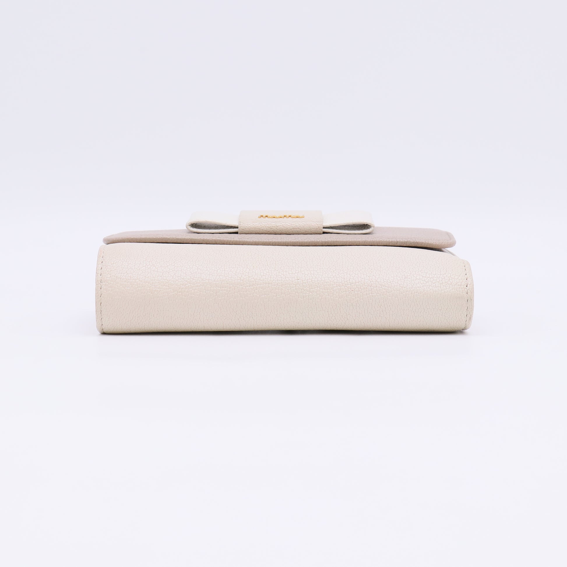 Madras Fiocco Pomice Talco Tri-folded Wallet W22478