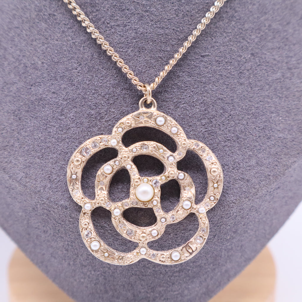Camellia Rhinestone Necklace W20682