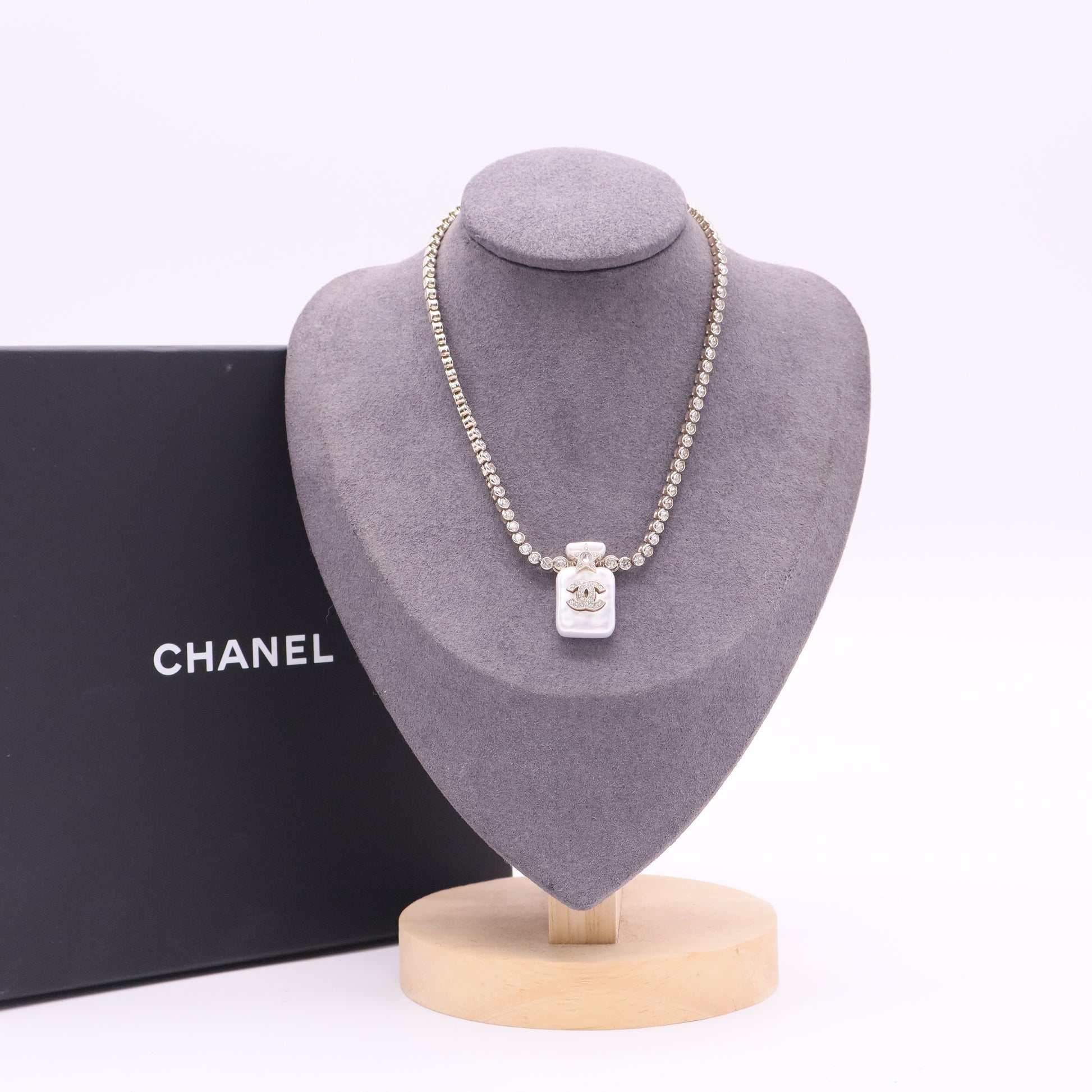 Chanel Cruise 2021 Pearl and Crystal Perfume Bottle Necklace Twins