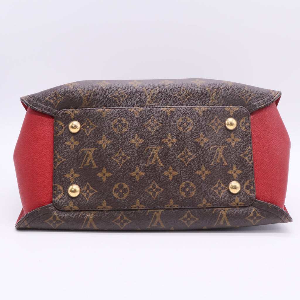 Louis Vuitton Gaia Handbag Monogram Canvas B7947
