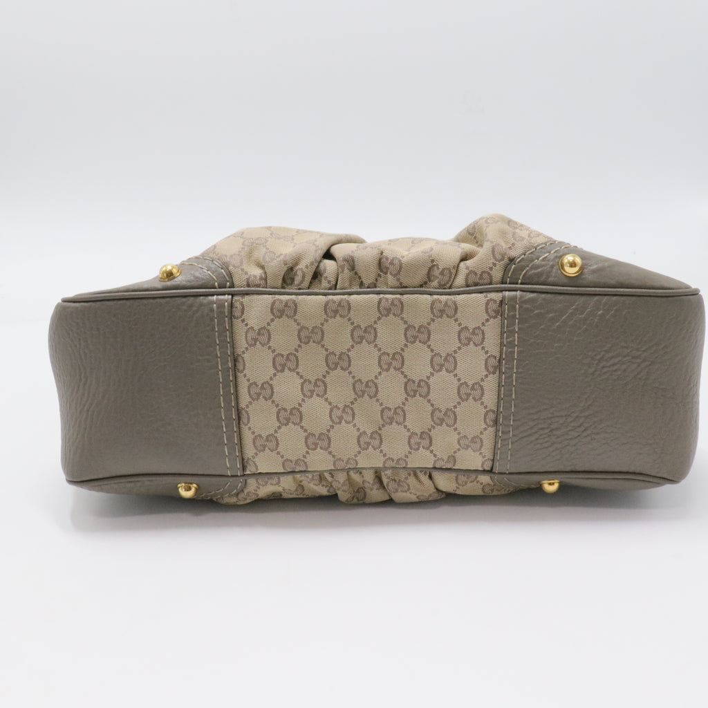 GG Signature Medium Jockey Hobo
