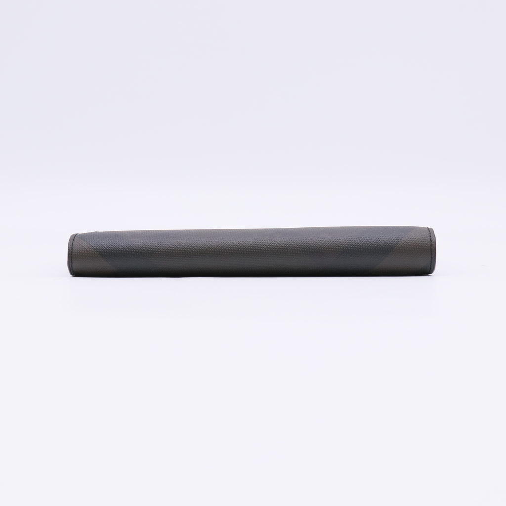 Long leather wallet in black oblique check pattern W22490