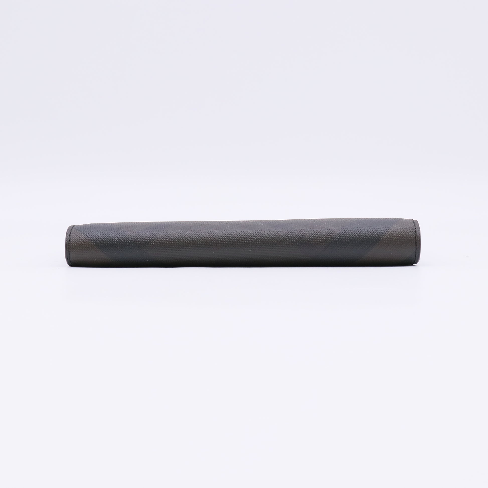 Long leather wallet in black oblique check pattern W22490