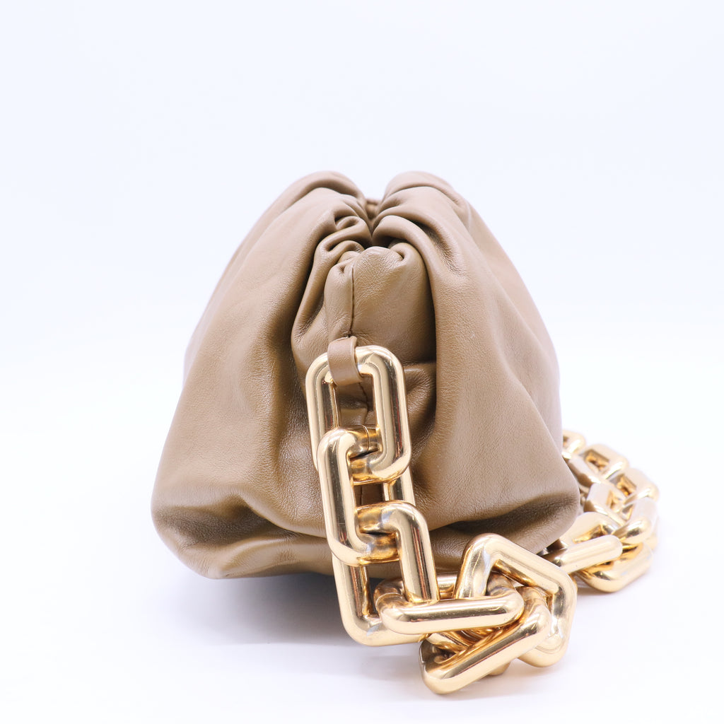 Bottega Veneta Bottega VenetaLeather Chain Pouch