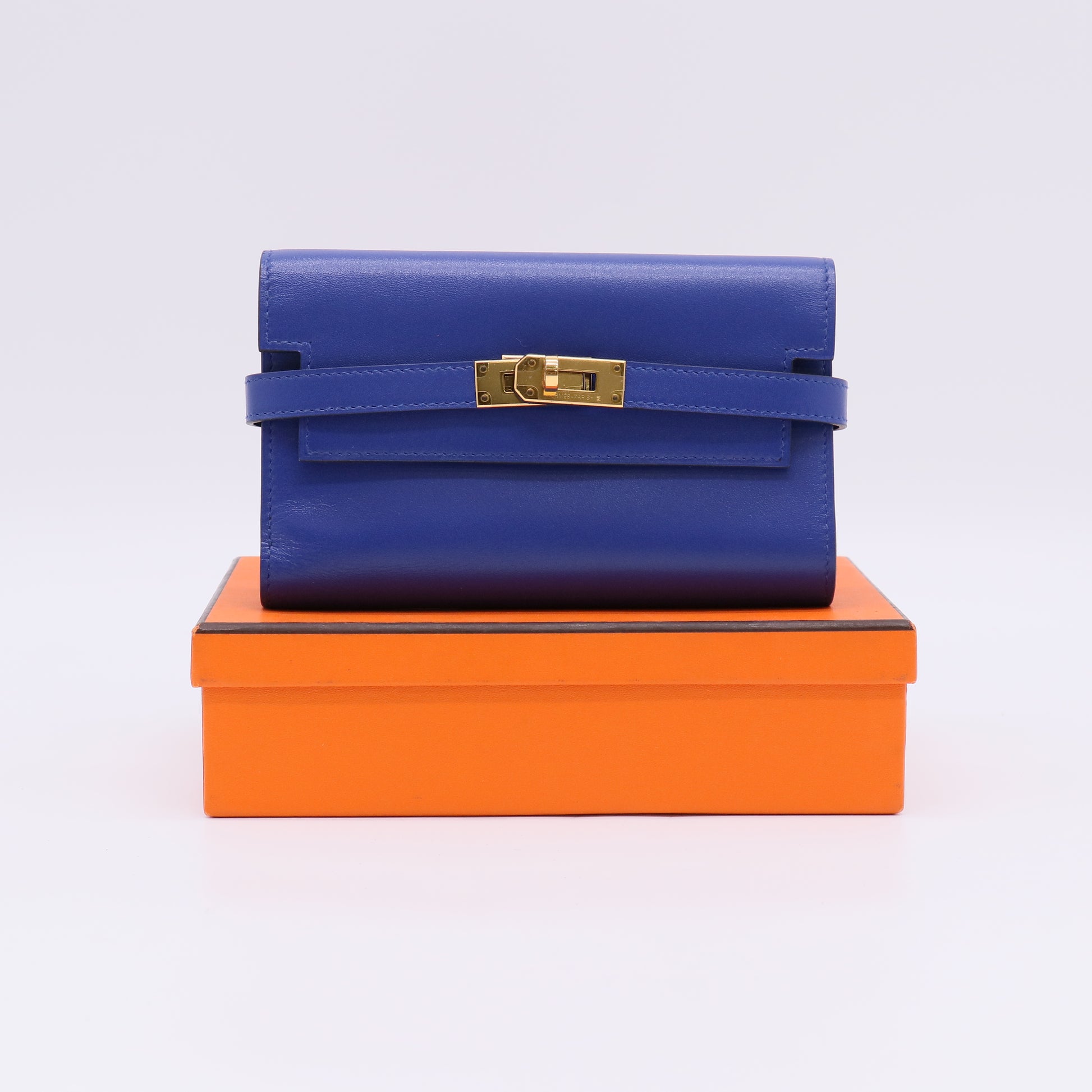 Hermès Navy Blue Leather Wallet W22521