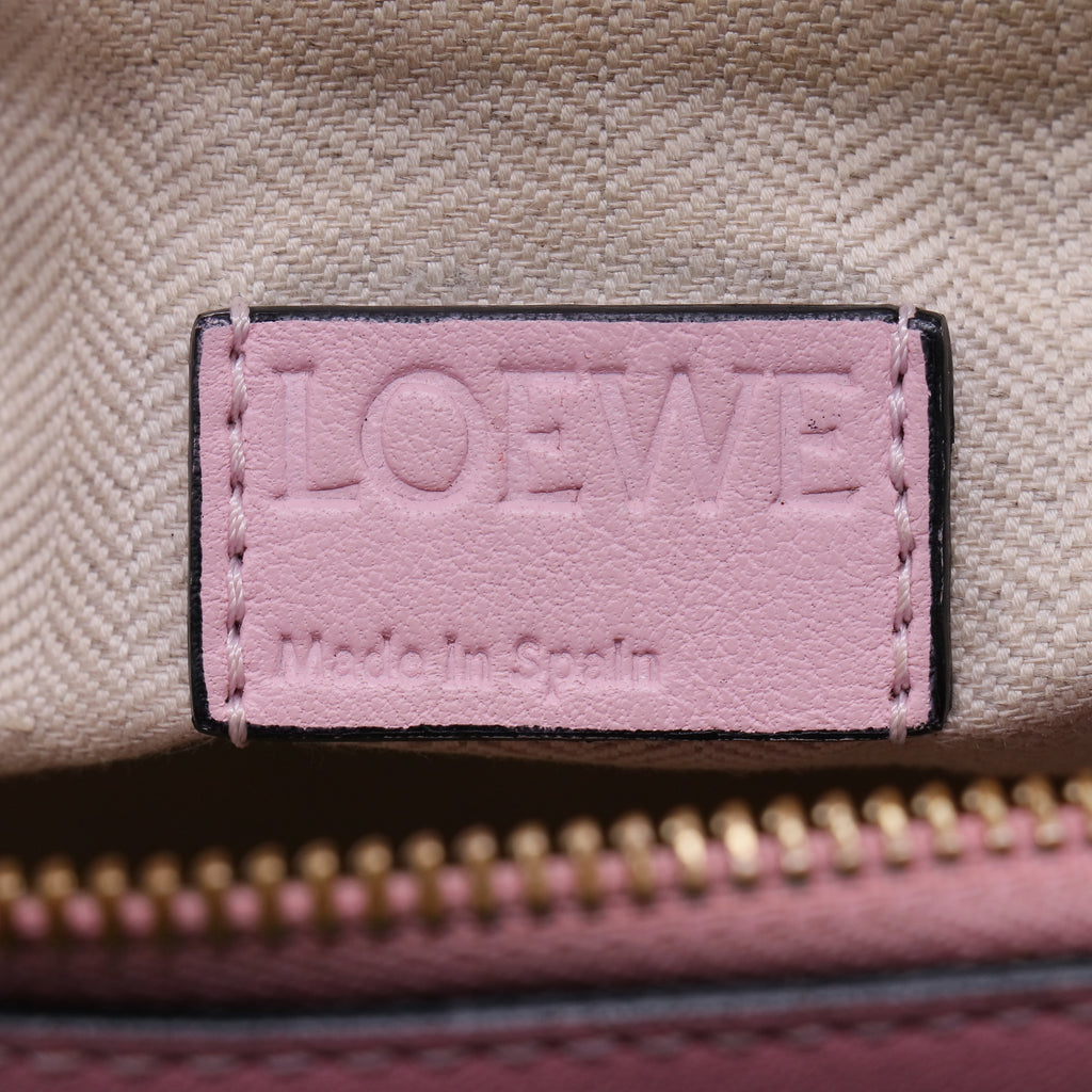 Loewe Classic Calfskin Puzzle Bag B21943