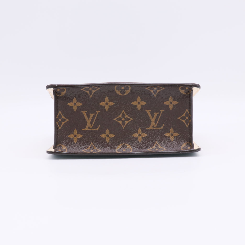 Louis Vuitton Monogram Vernis Spring Street Bag B23156