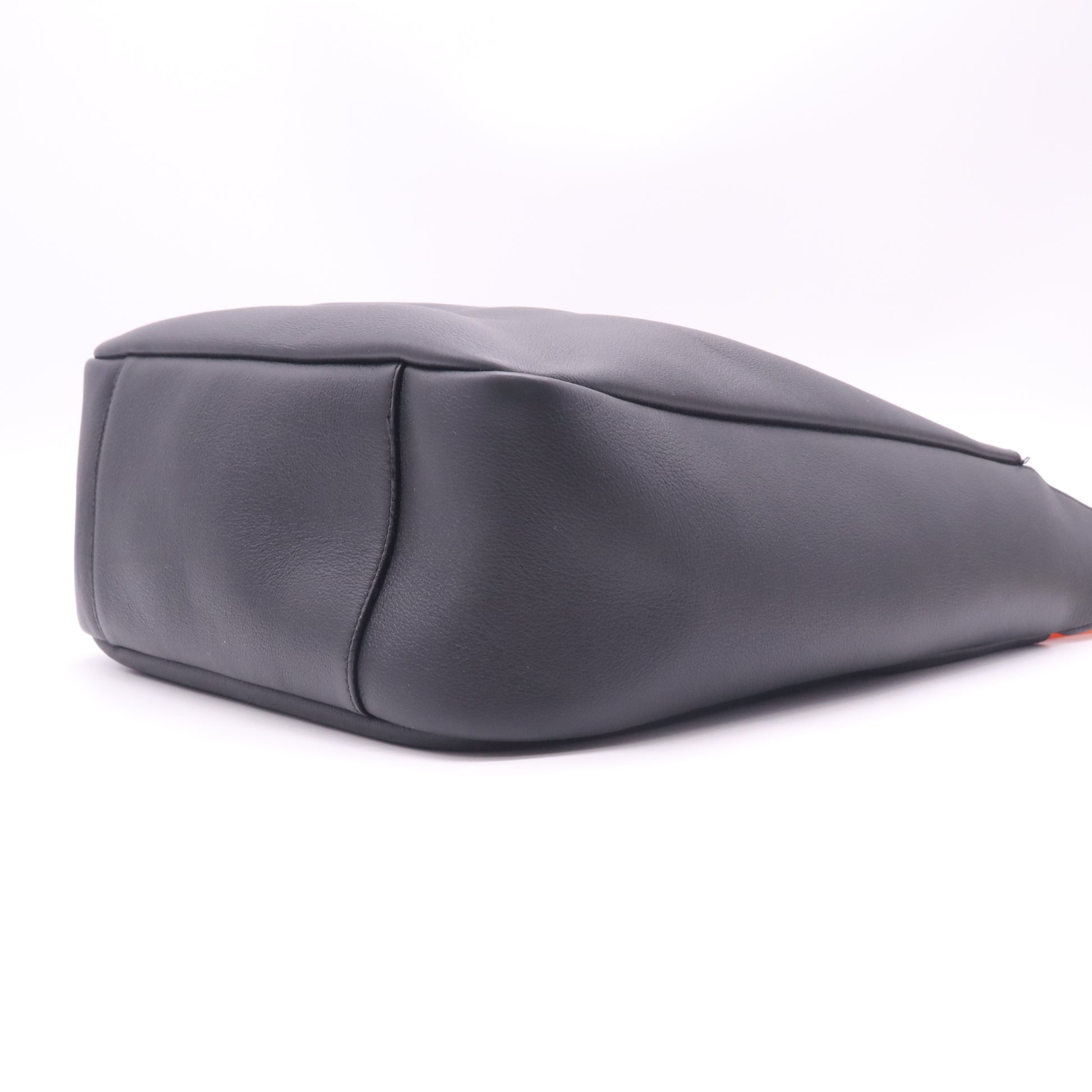 Saint Laurent Le 5 à 7 Supple Large Shoulder Bag Twins LDJ4916