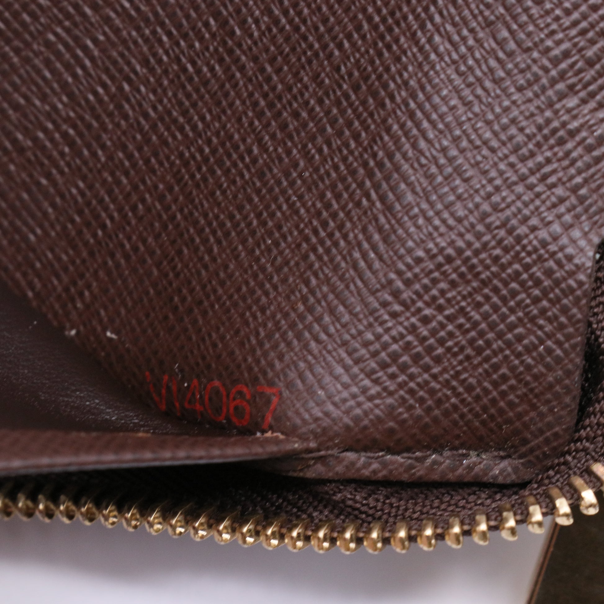 Louis Vuitton Damier Ebene Zippy Wallet W21342
