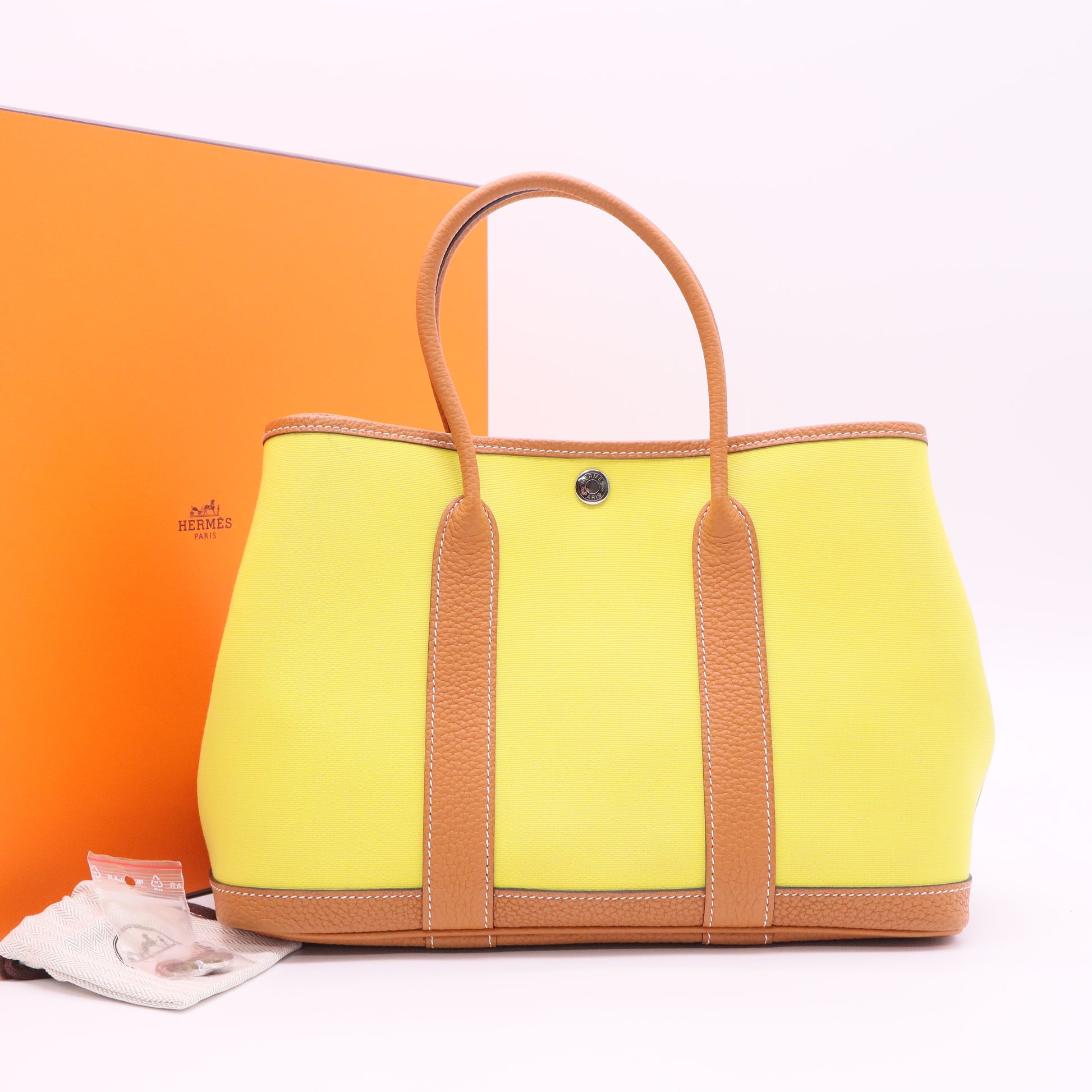 Garden Party Tote Toile and Leather 30 Twins