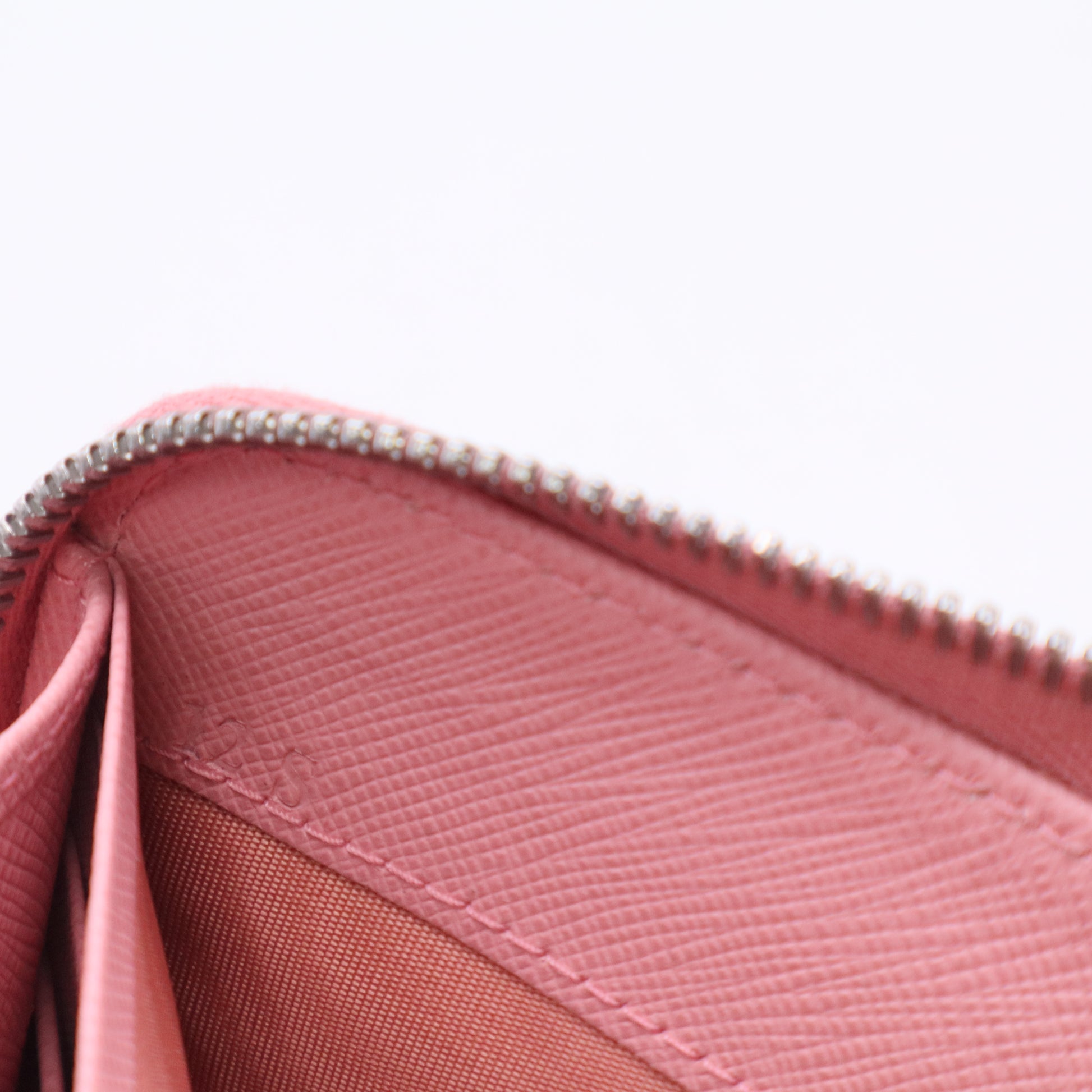 Saffiano Lux Leather Continental Wallet TWINS  W20678