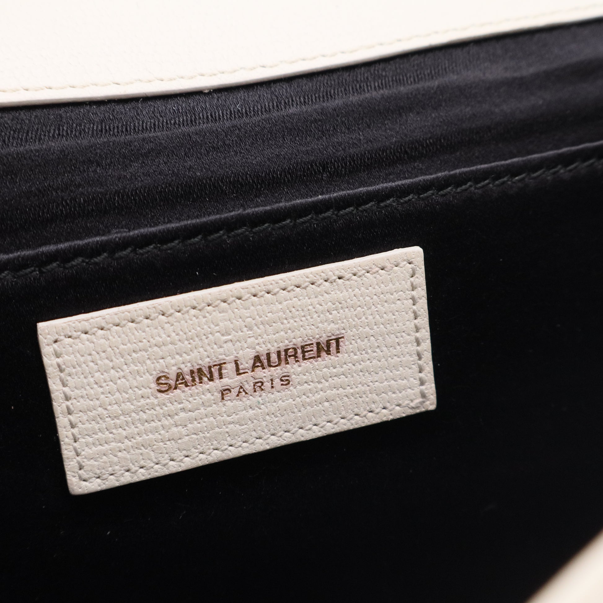 Textured Calfskin Classic Y Ligne Clutch White