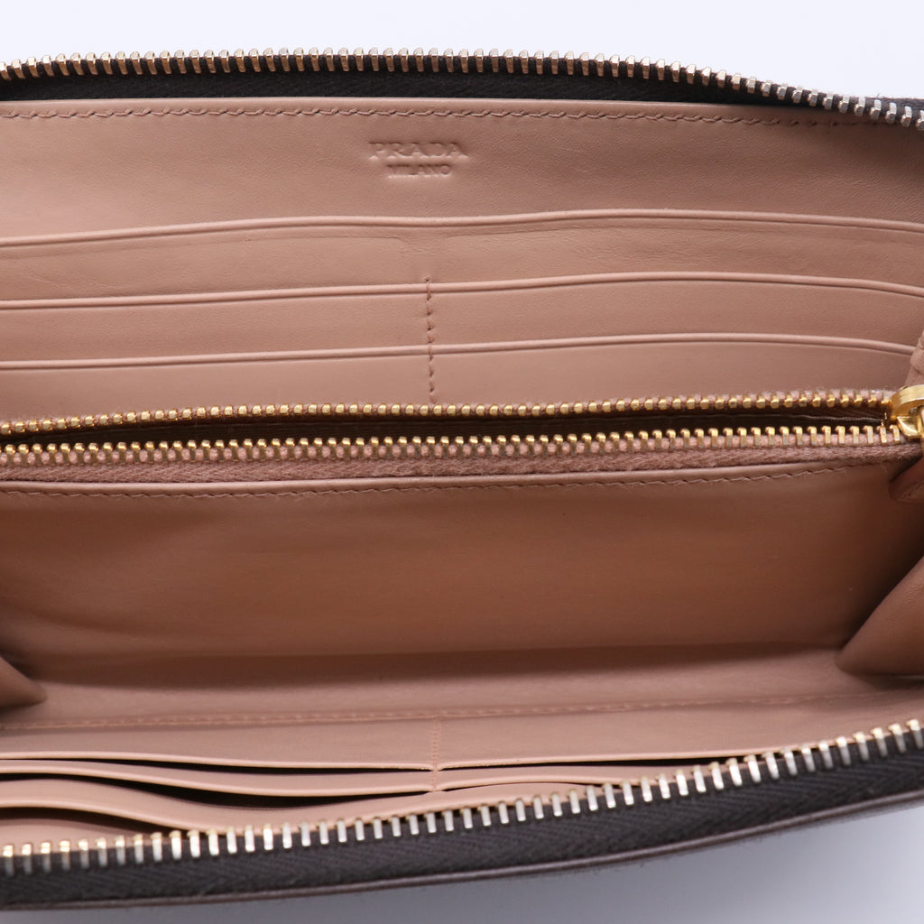 Prada Vitello Grain Zip Around Wallet W21281