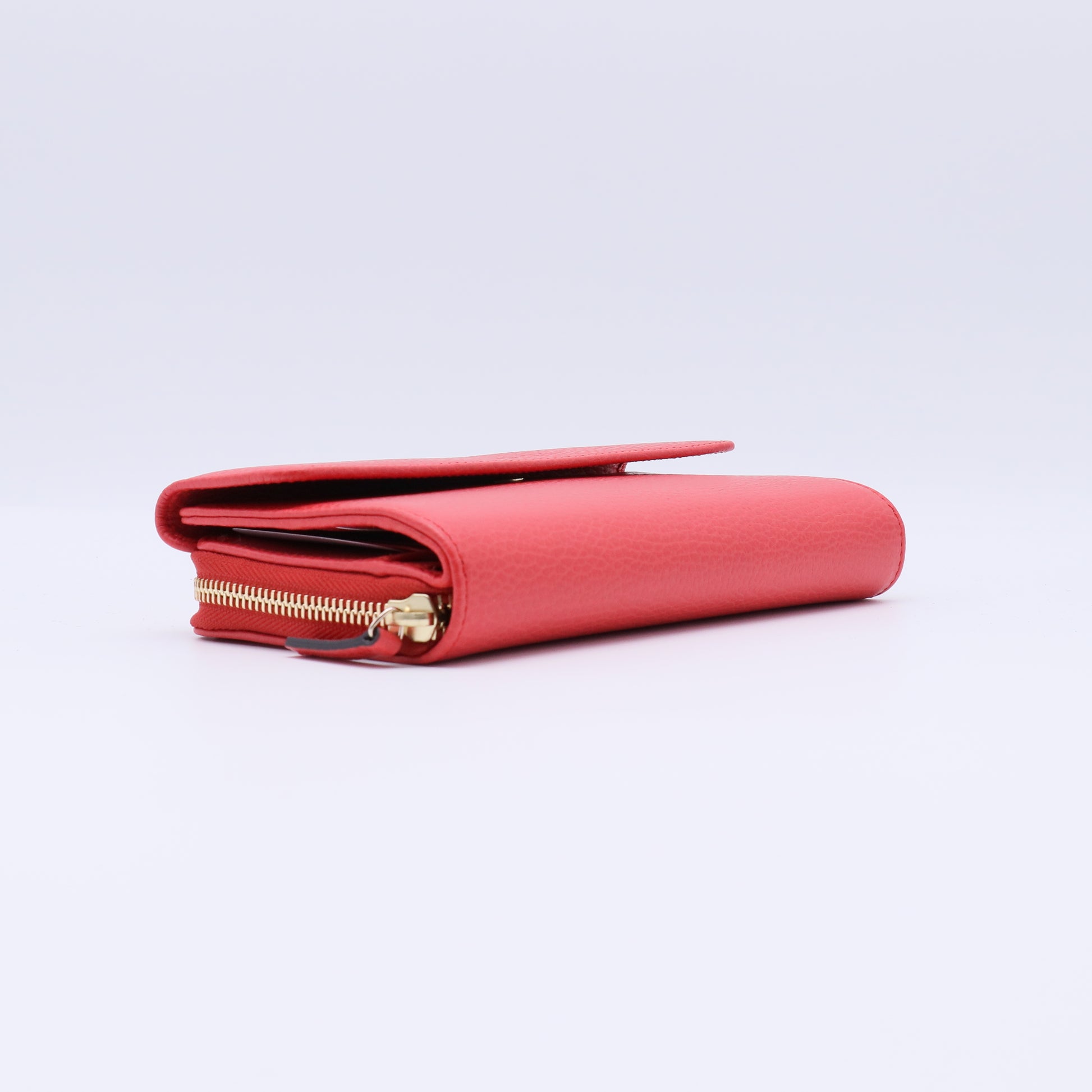 Gucci Grained Leather Interlocking G Continental Flap Wallet W21422