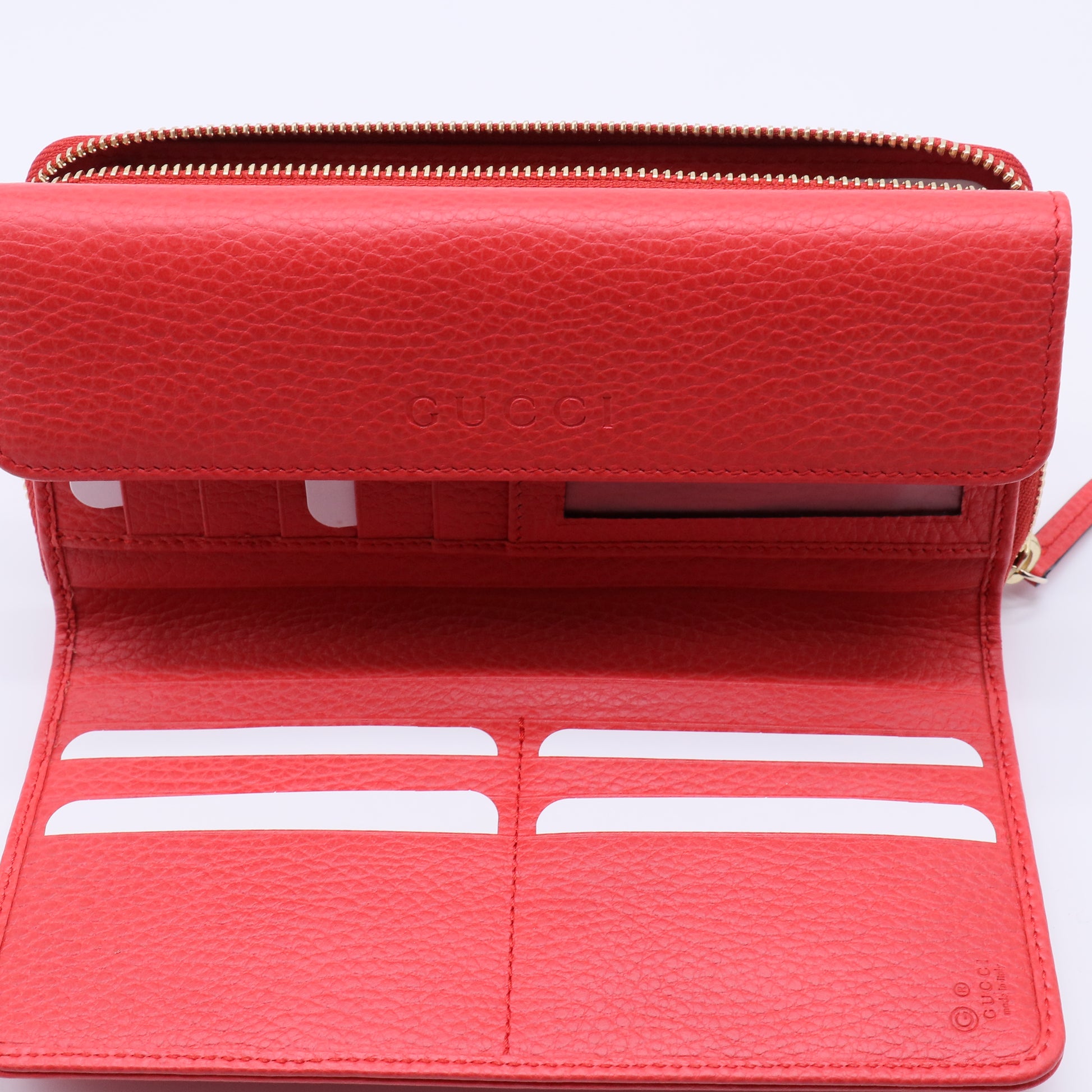 Gucci Grained Leather Interlocking G Continental Flap Wallet W21422