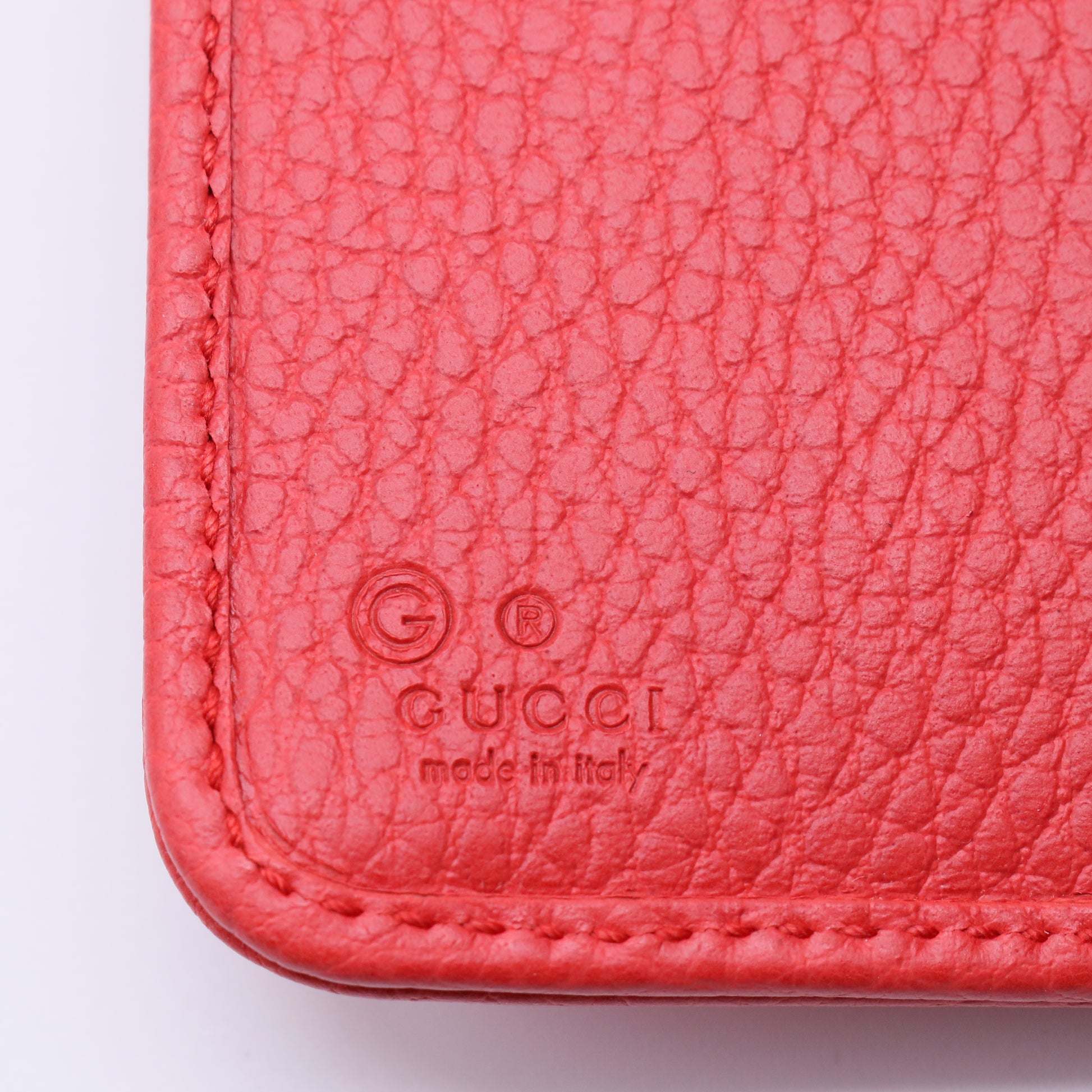 Gucci Grained Leather Interlocking G Continental Flap Wallet W21422