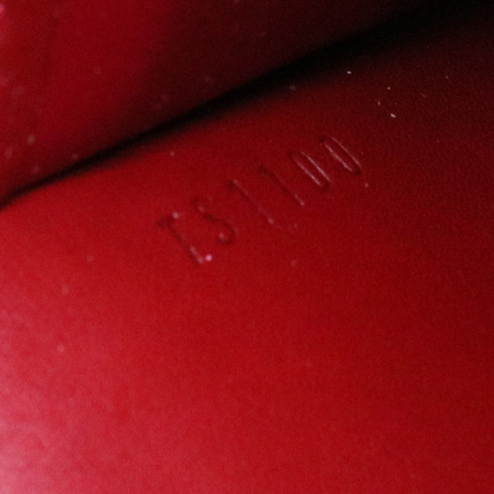 2012 LV Monogram Sarah Wallet