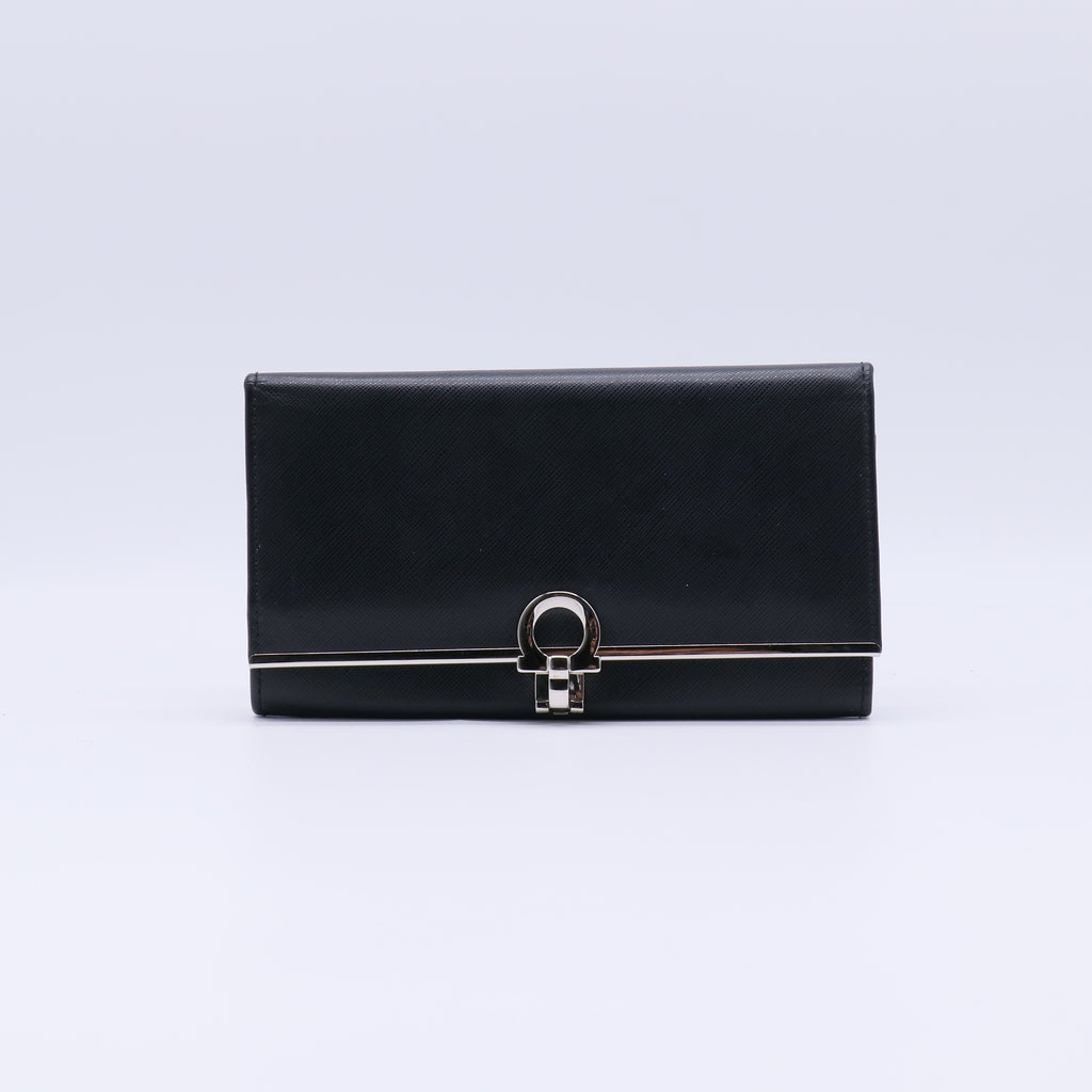 Salvatore Ferragamo Icona Clip Continental Wallet W21318