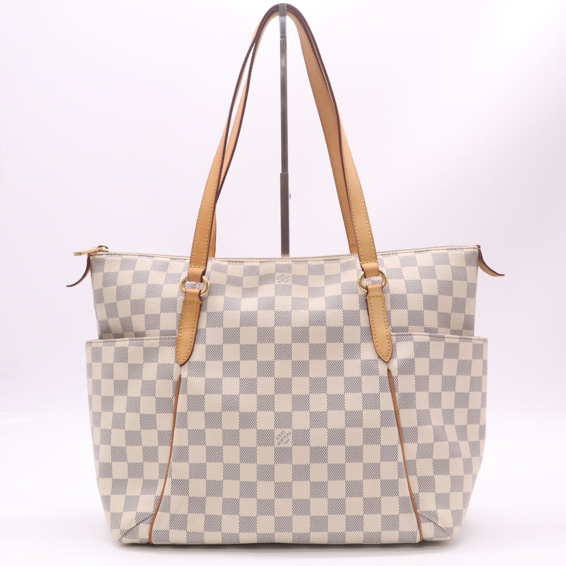 Damier Azur Canvas Totally MM Bag B22882