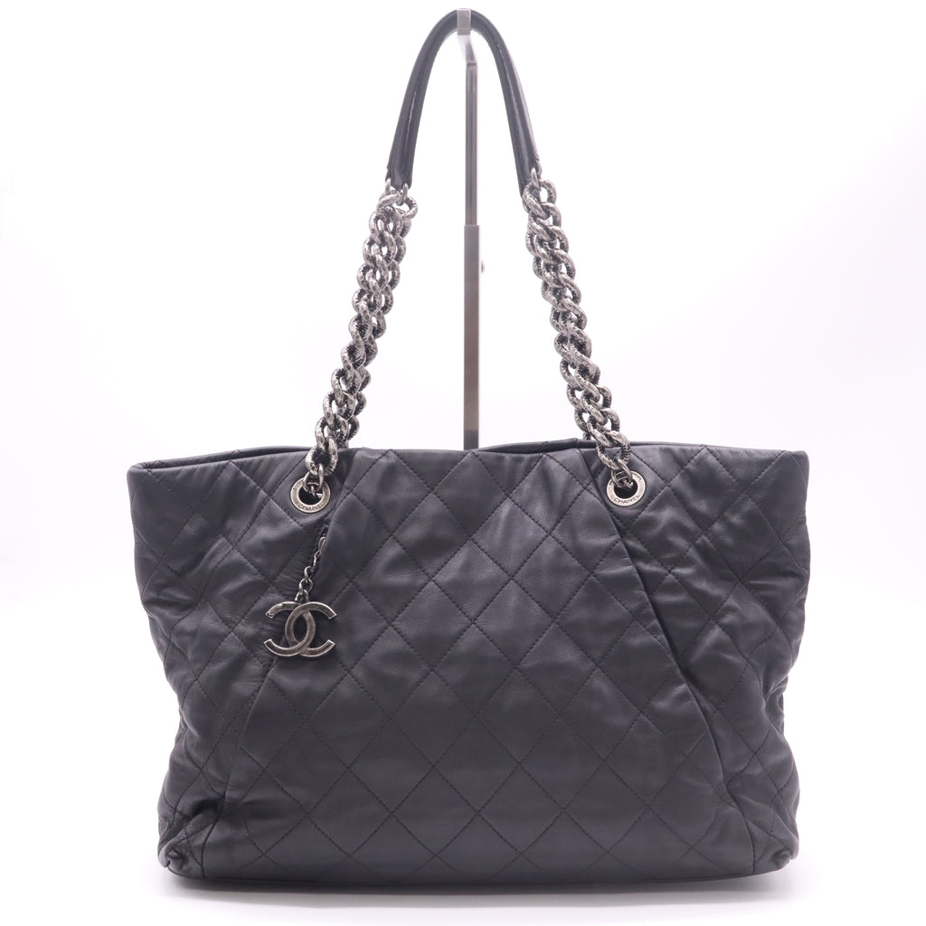 Chanel Calfskin Quilted Large Coco Pleats Tote Bag B23129
