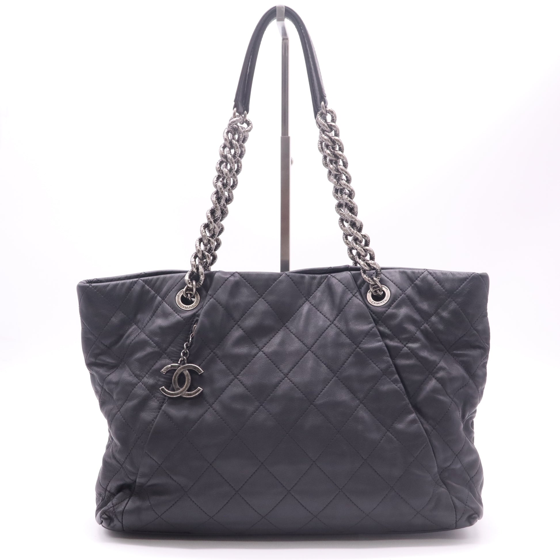 Chanel Calfskin Quilted Large Coco Pleats Tote Bag B23129