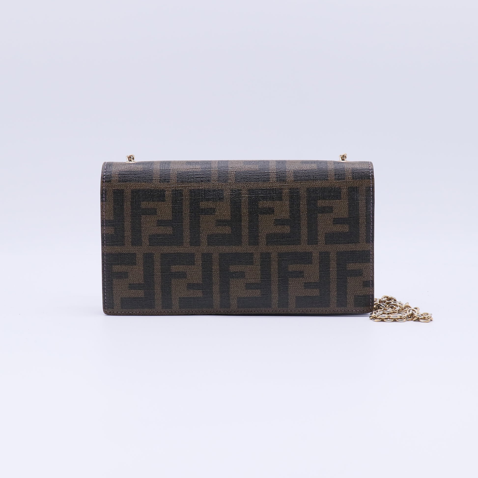 Fendi Baguette Continental Wallet on Chain B21879