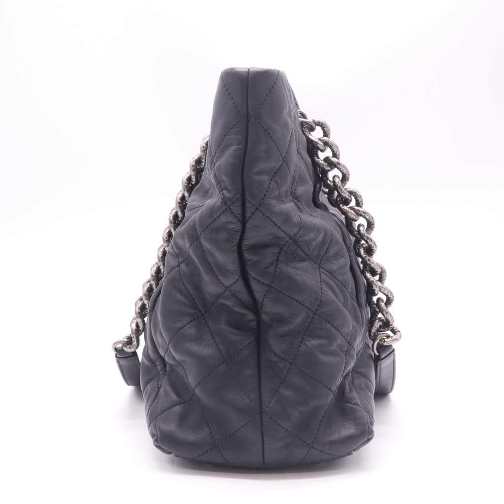 Chanel Calfskin Quilted Large Coco Pleats Tote Bag B23129