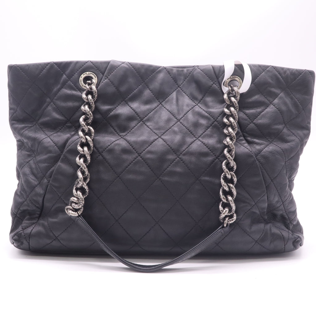 Chanel Calfskin Quilted Large Coco Pleats Tote Bag B23129