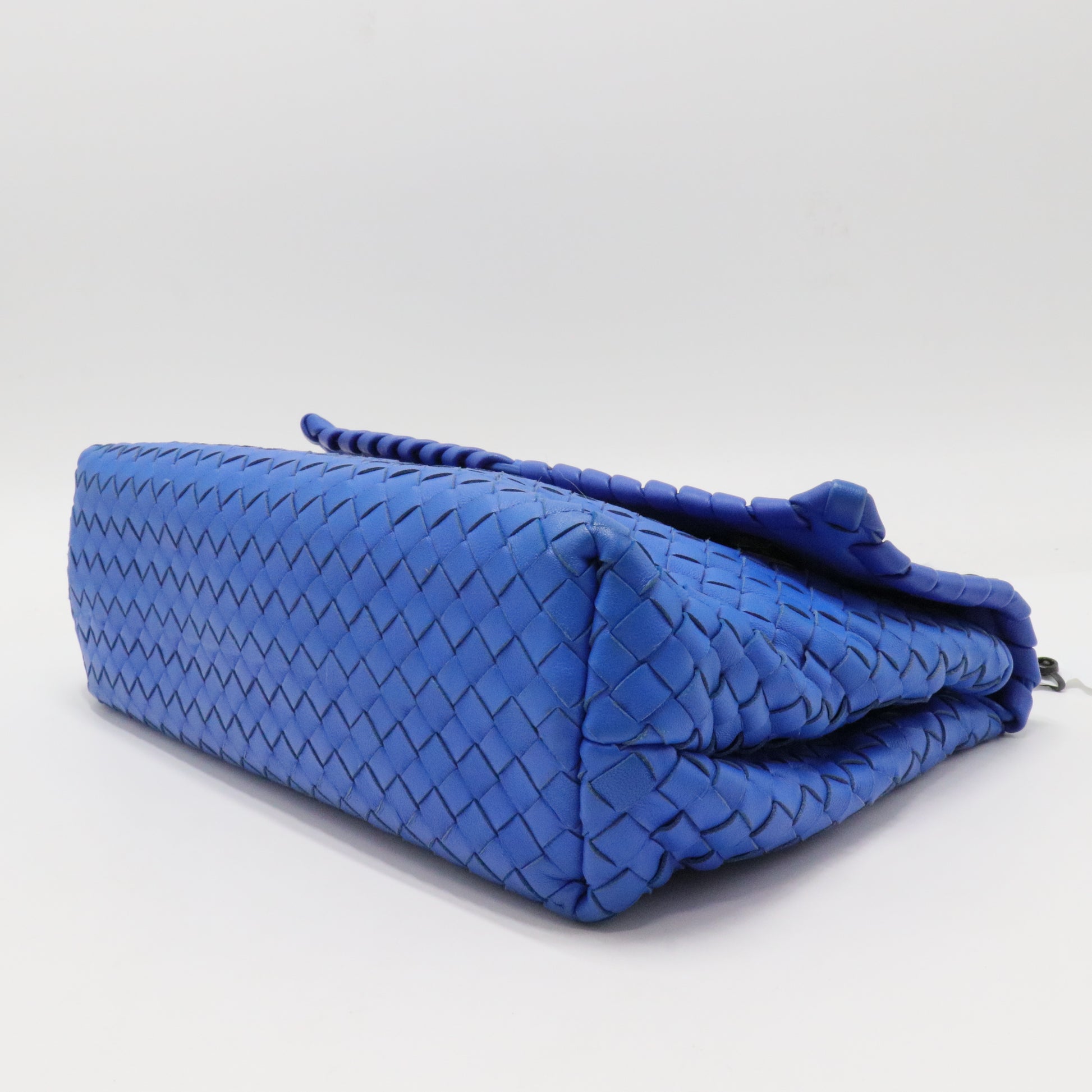 Olimpia Crossbody Bag Intrecciato Nappa Medium