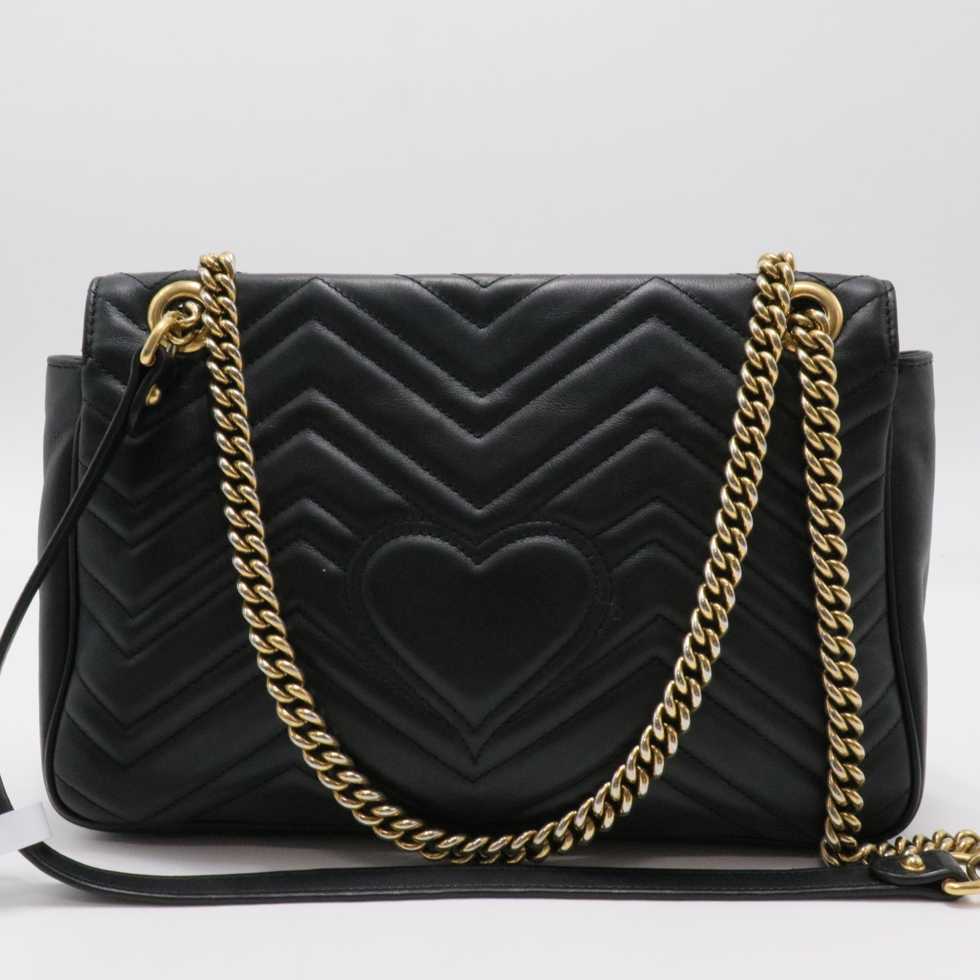 GG Marmont Flap Bag Matelasse Leather Medium