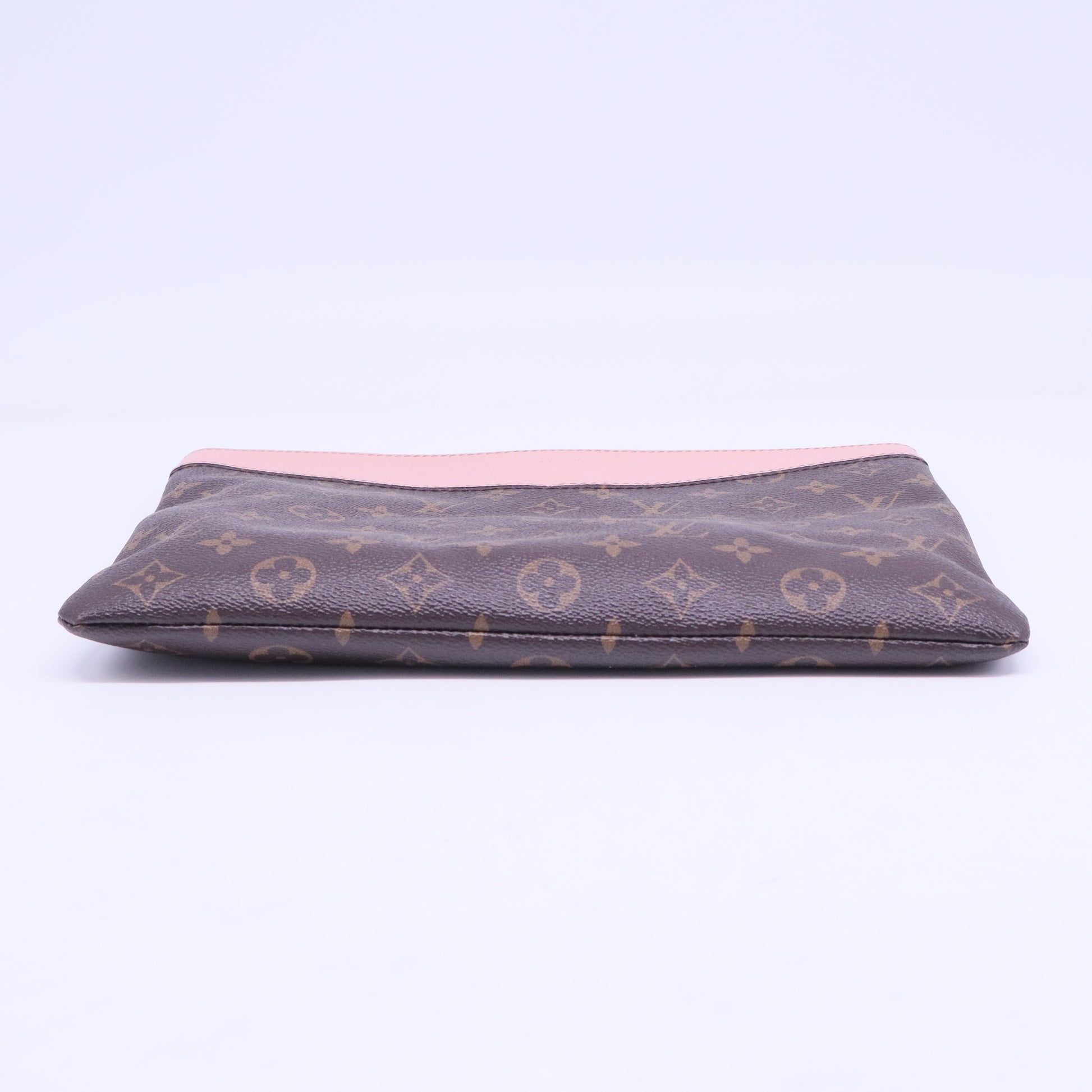 Monogram Daily Pouch Rose Poudre B21044