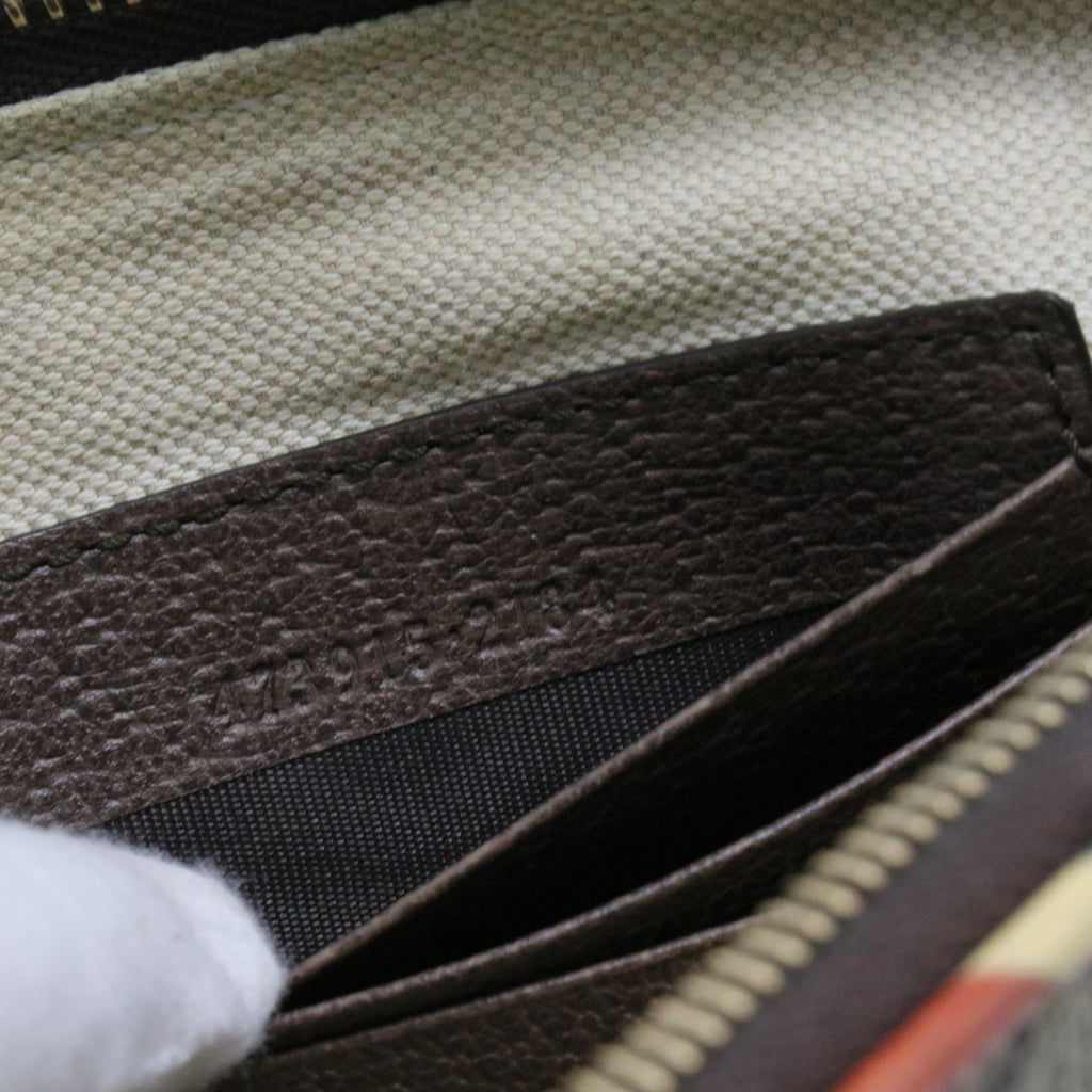 Brown GG Supreme Courrier Clutch Beige