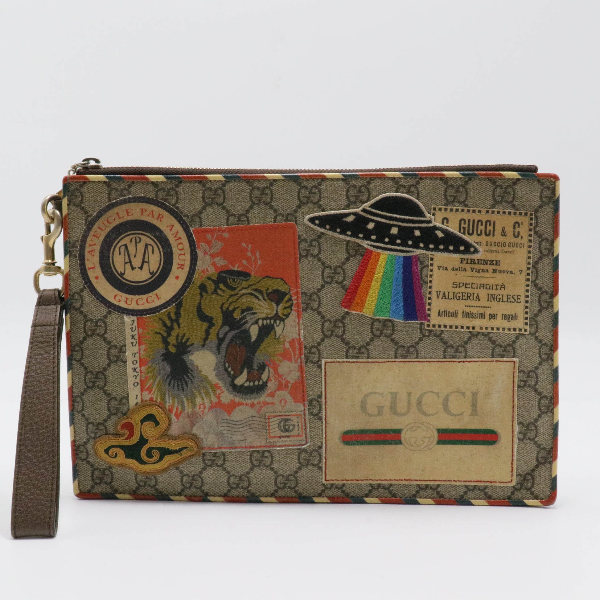 Brown GG Supreme Courrier Clutch Beige
