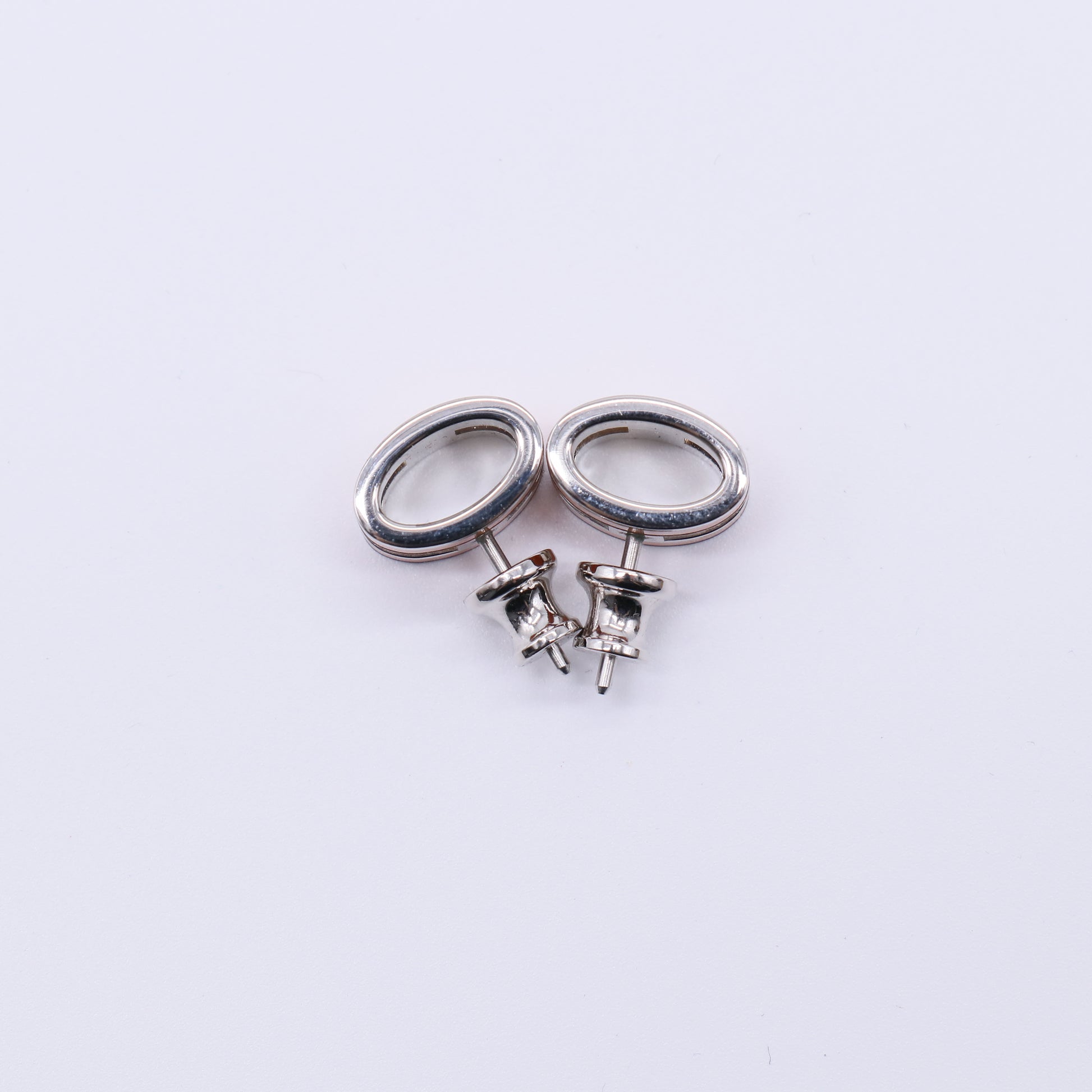 Mini Pop H Stud Earrings W21434