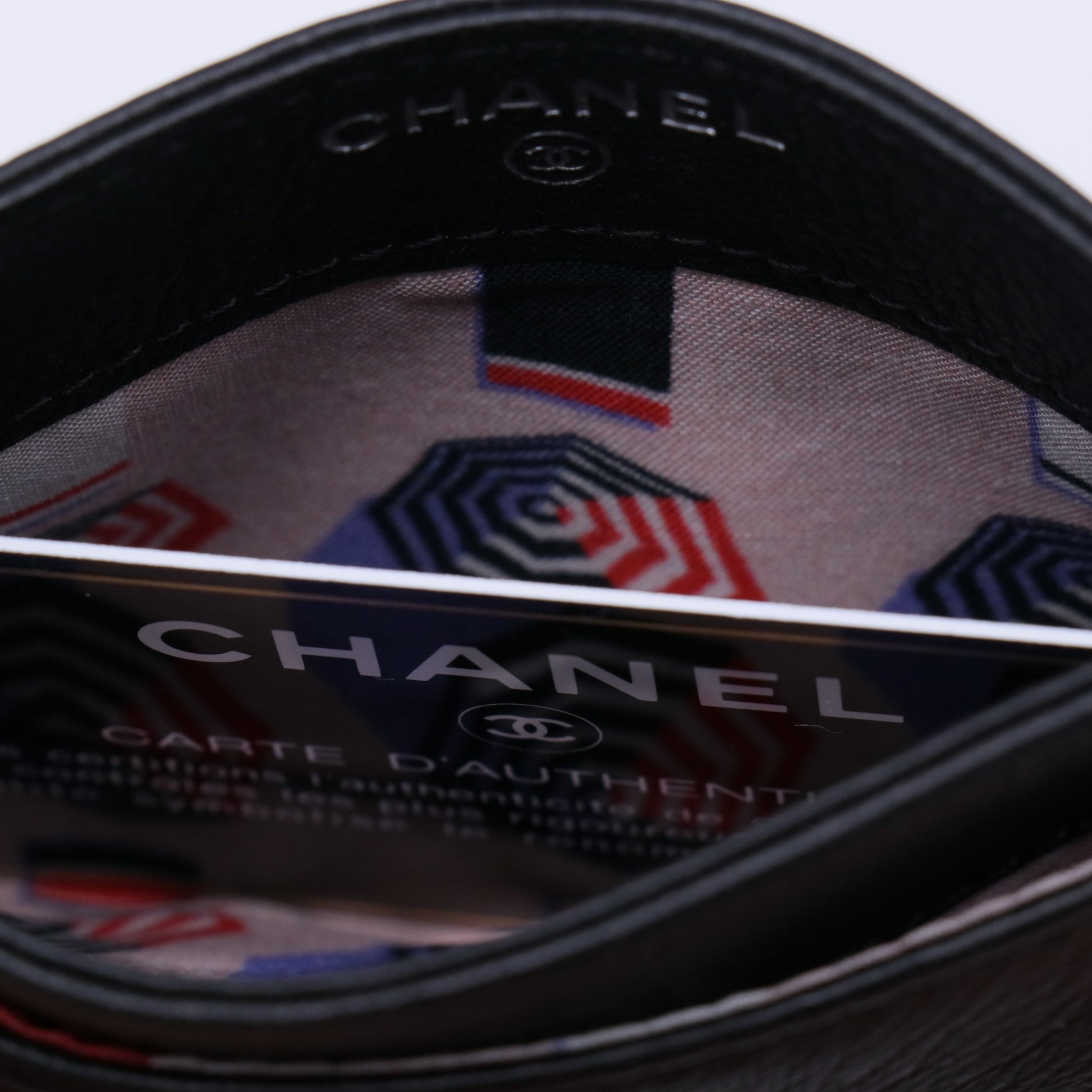 Chanel Grained Calfskin Enamel CC Logo Card Holder W21474