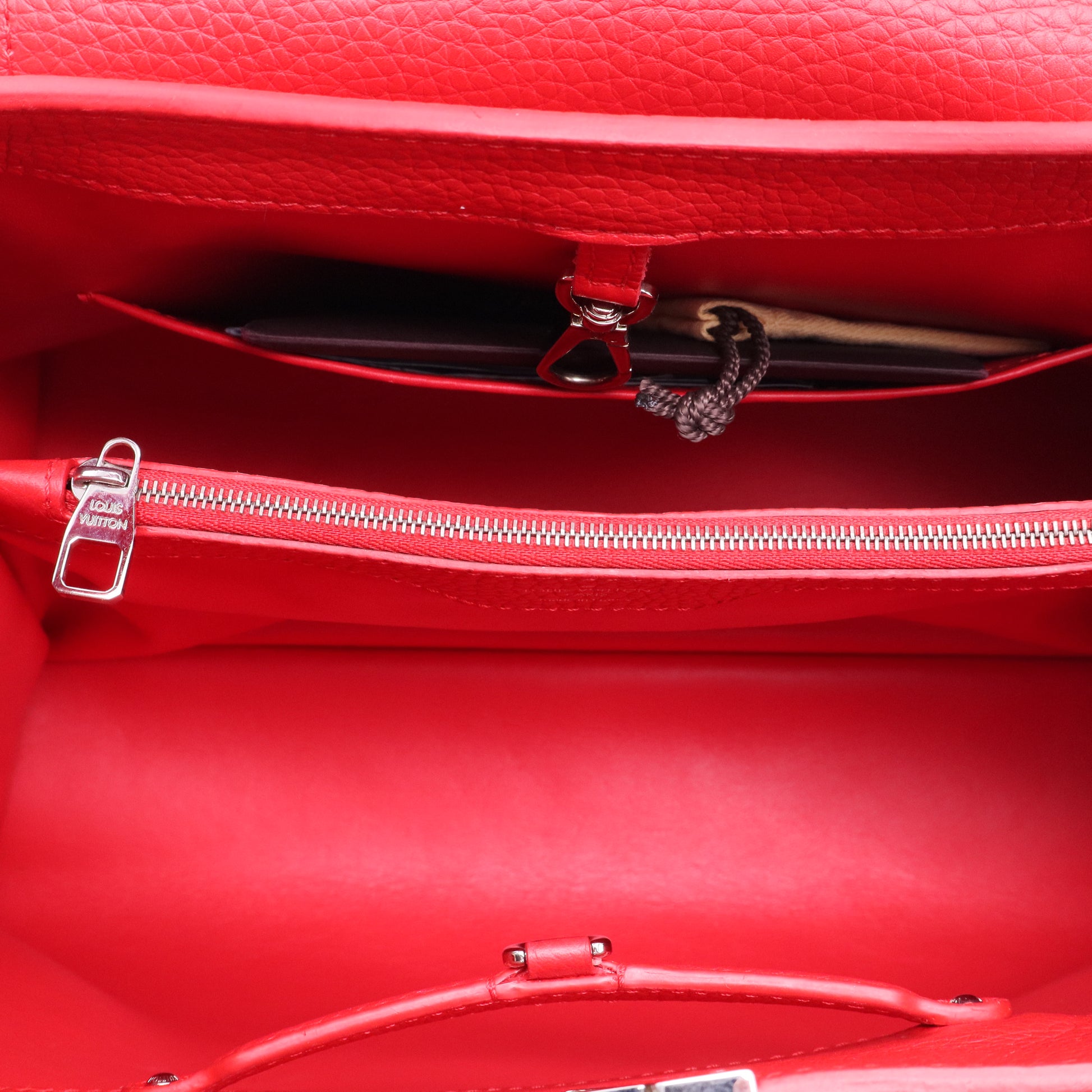 Capucines Bag Leather MM Twins