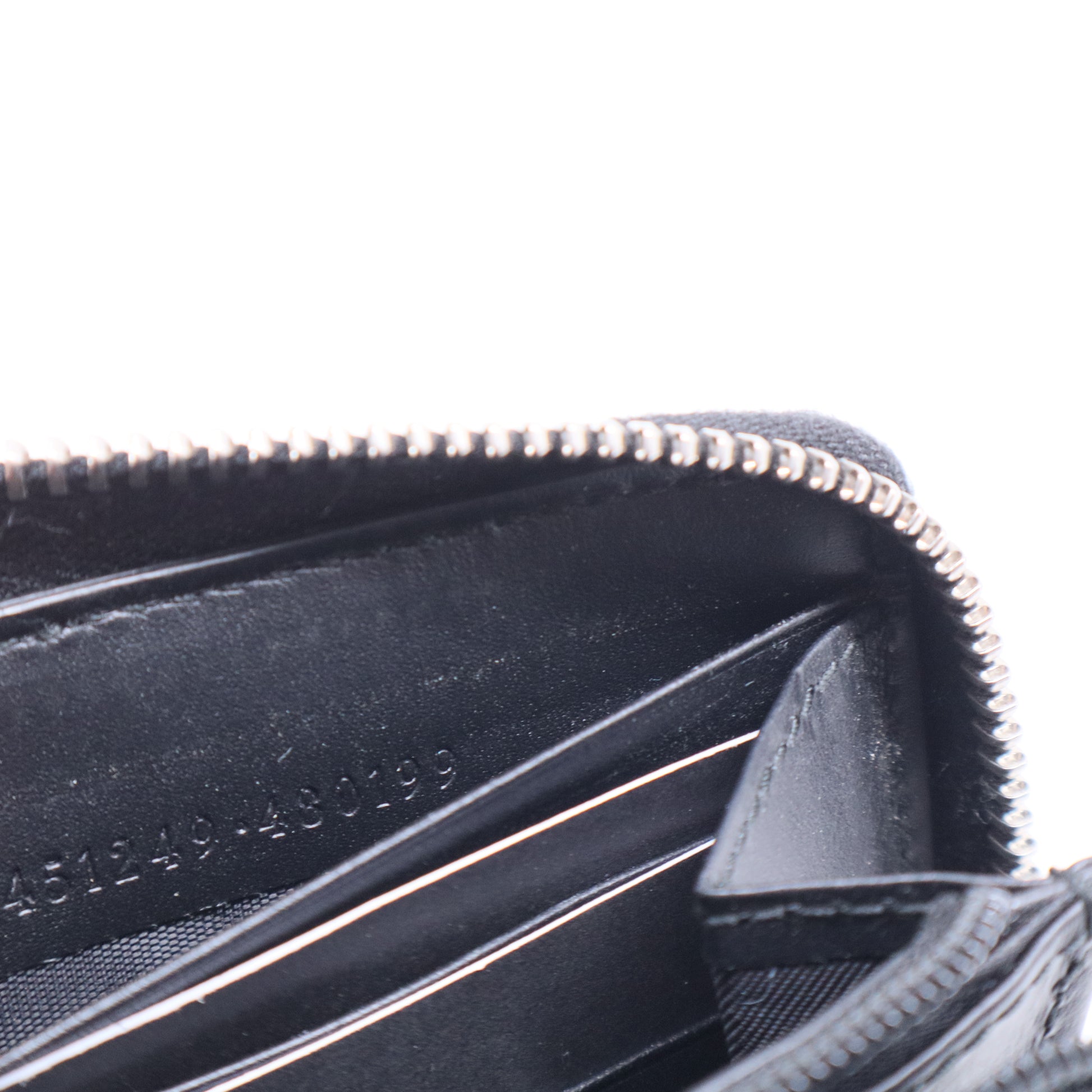 GG Supreme zip-around wallet W20577
