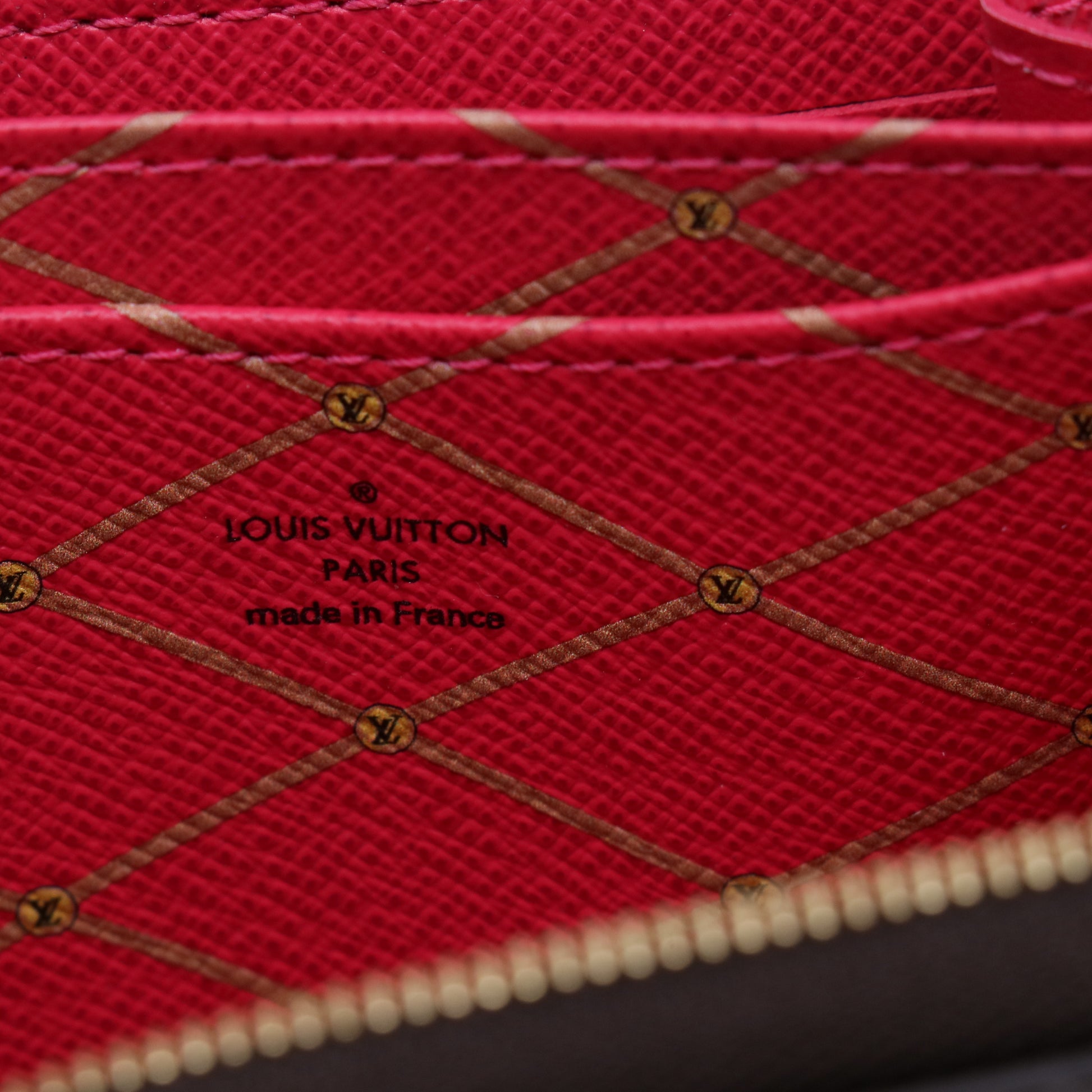 Louis Vuitton Monogram Summer Trunks Zippy Coin Purse W21459