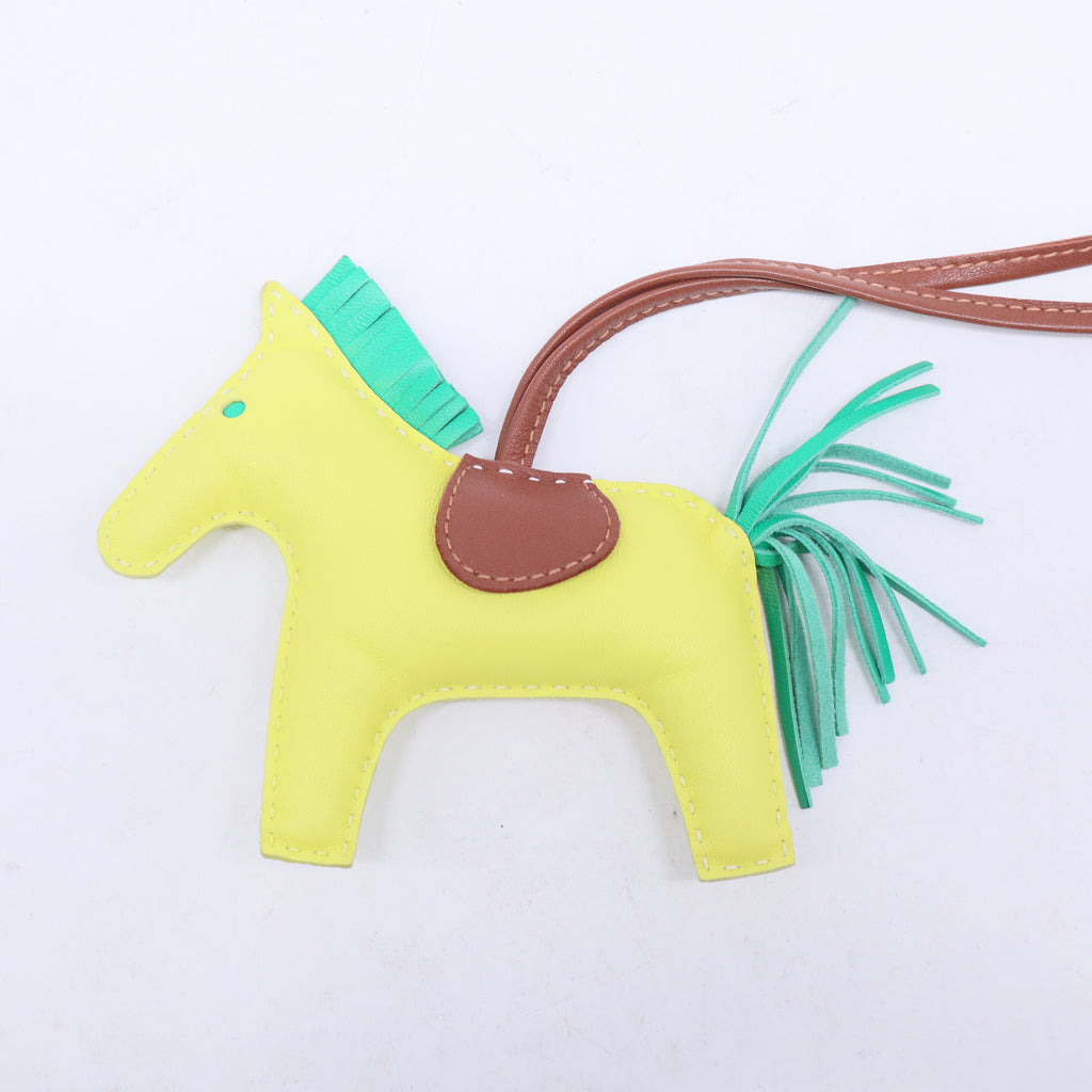 Fauve Lambskin Milo Lambskin Leather GriGri Rodeo Horse GM Bag Charm W20640