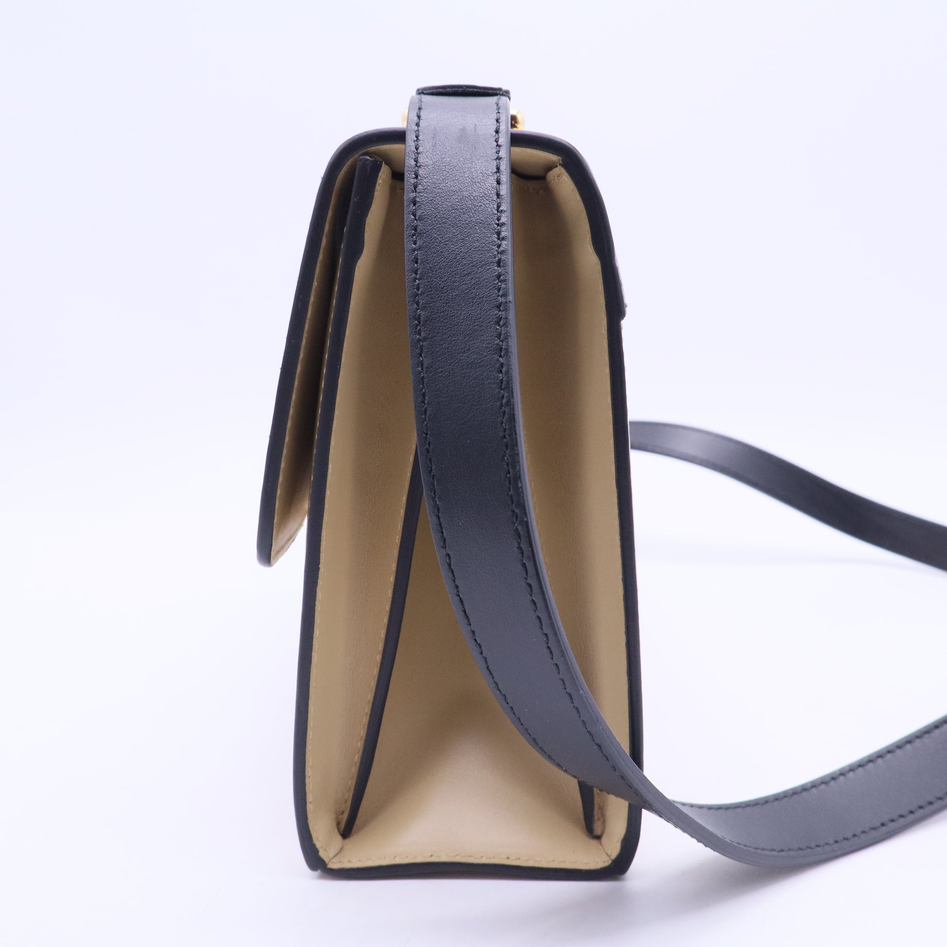 Zumi Flap Shoulder Bag Leather Small B20225